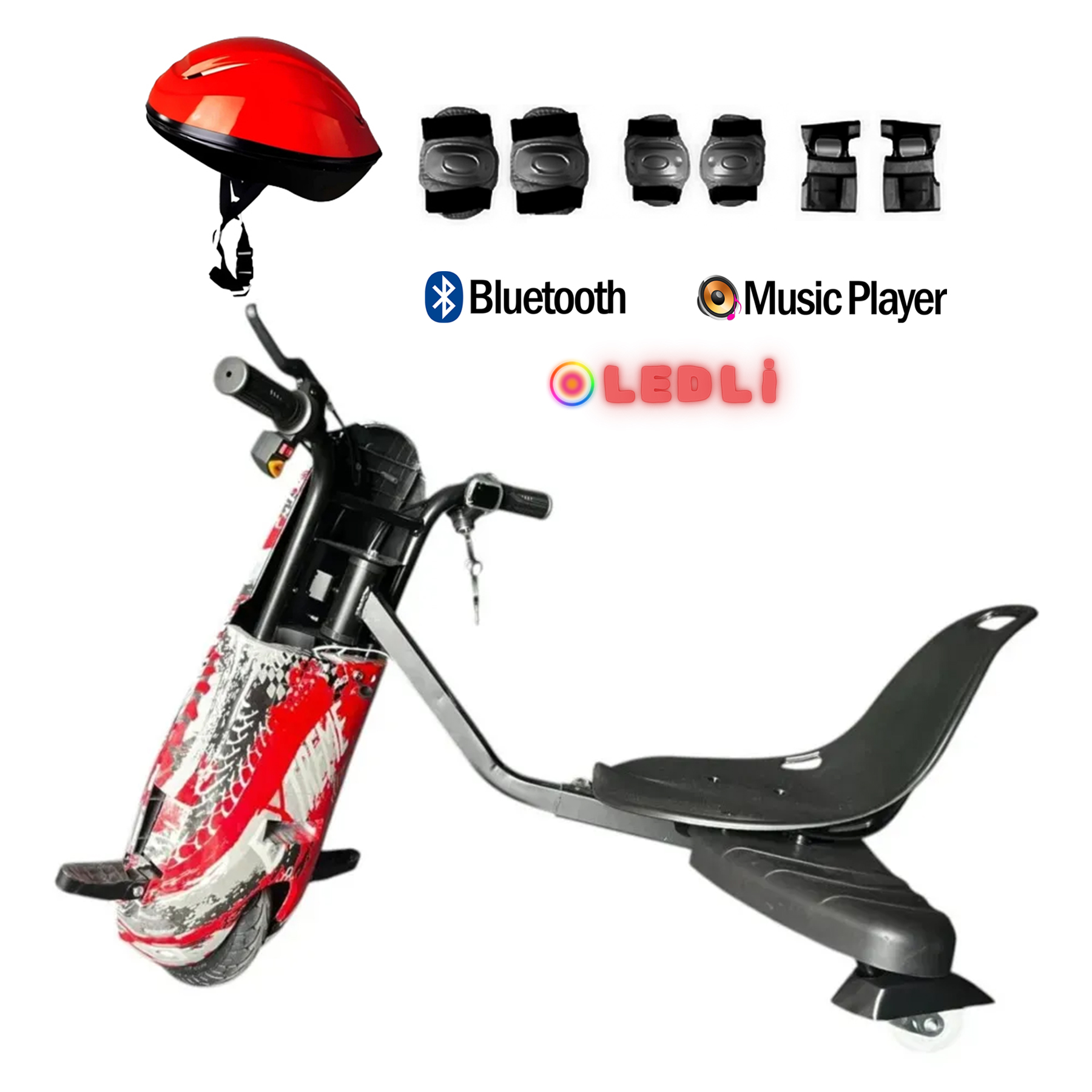 Beyaz arka planda kask, dizlik, Bluetooth ve müzik çalar özellikli kırmızı ve siyah elektrikli drift üç tekerlekli bisiklet.