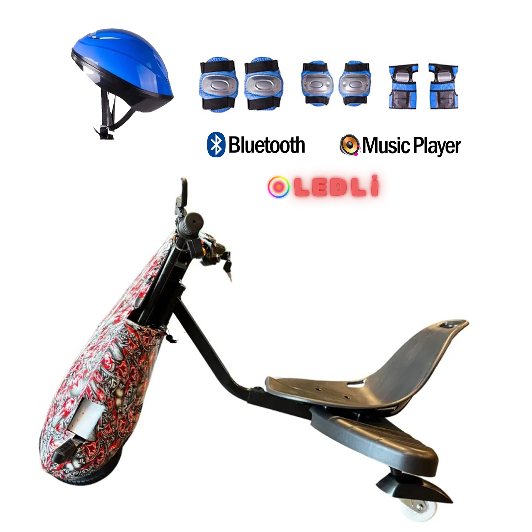 Kask, koruyucular ve Bluetooth, müzik çalar, LED ışık simgeleri olan siyah-kırmızı üç tekerlekli scooter.