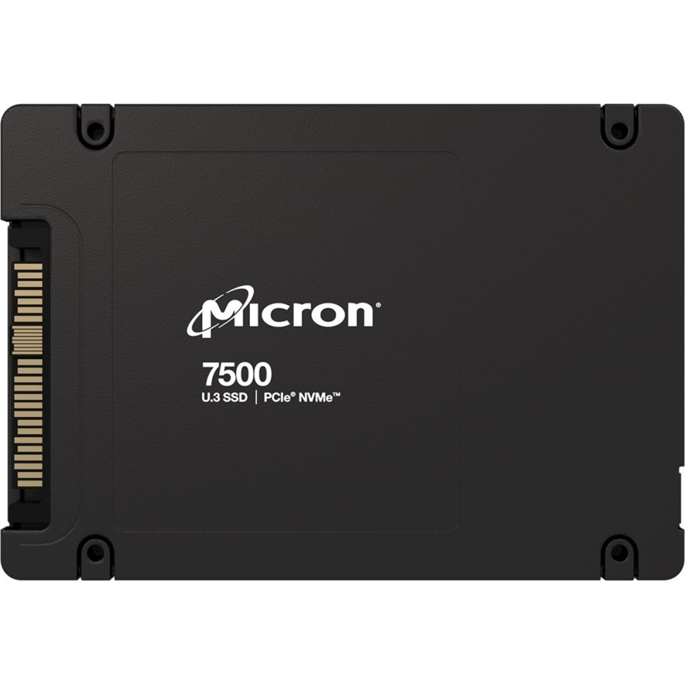 Un SSD negro Micron 7500 U.3 con conectores dorados.