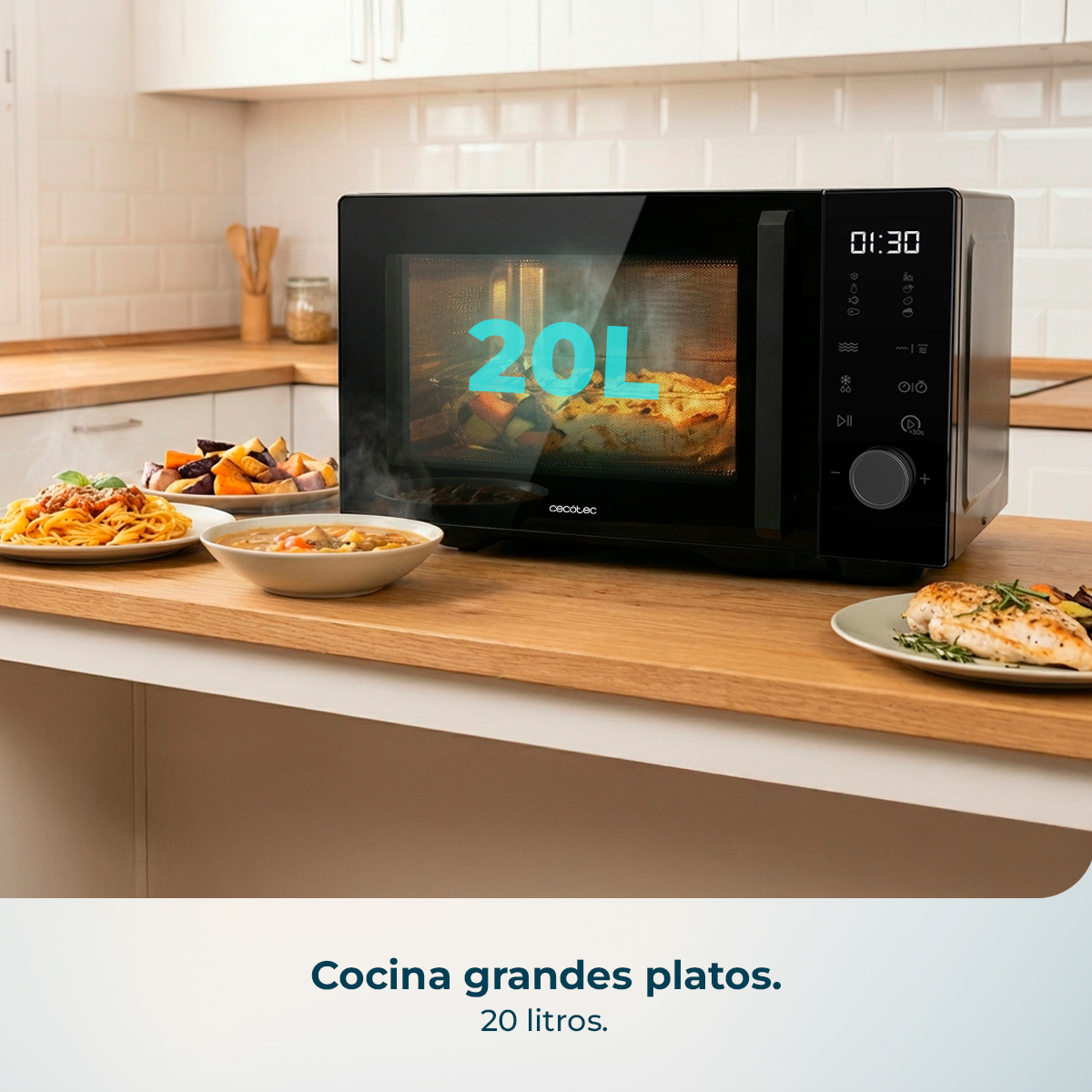 Microondas negro en encimera de madera con platos preparados y texto 20L.