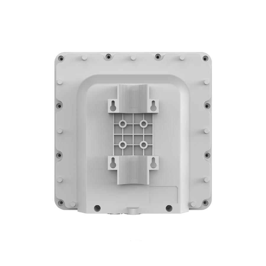 Rückseite eines grauen, quadratischen elektronischen Geräts mit Montagehalterung und Schraublöchern auf weißem Grund.