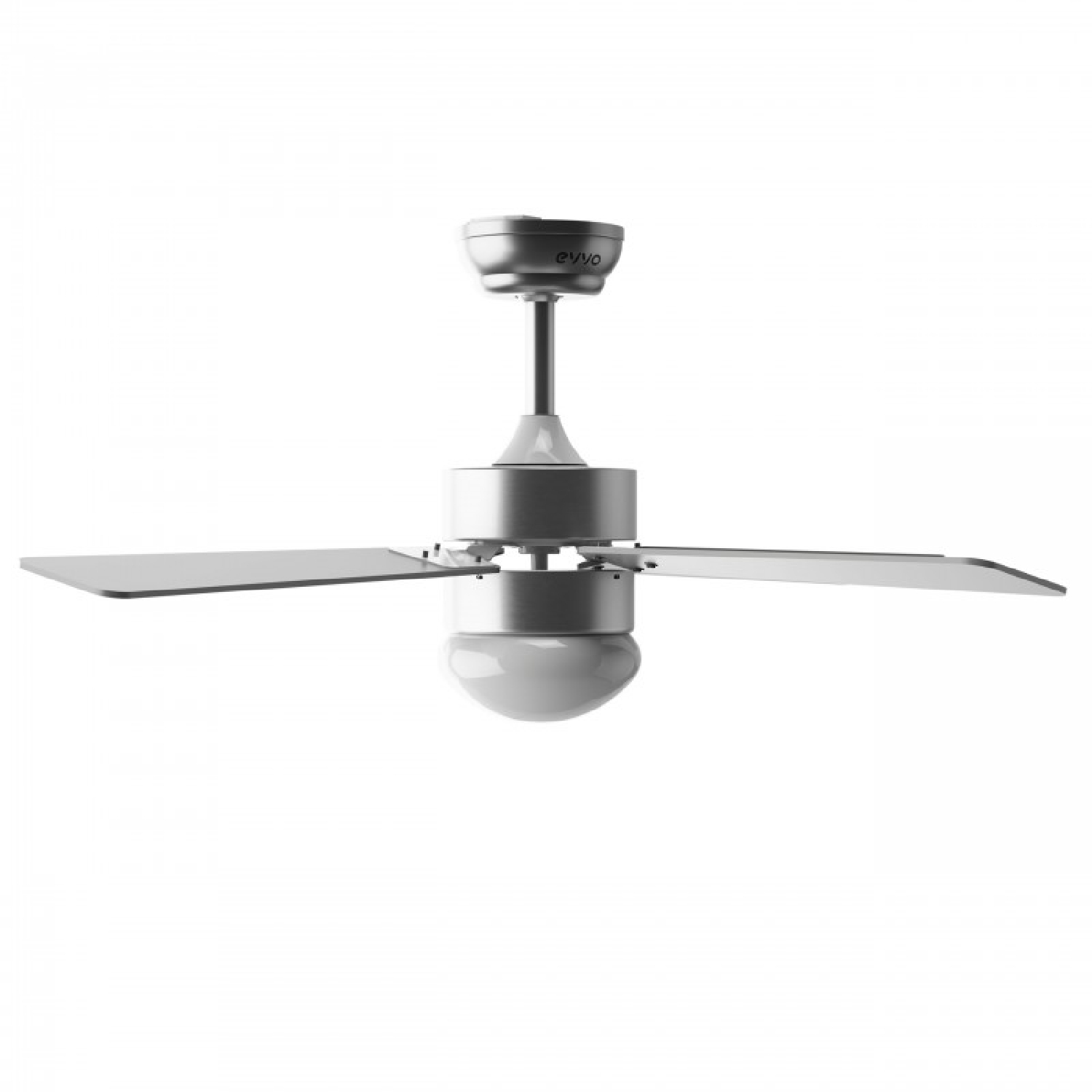Ventilador de techo plateado moderno con cuatro aspas planas y una lámpara blanca redonda en la parte inferior.