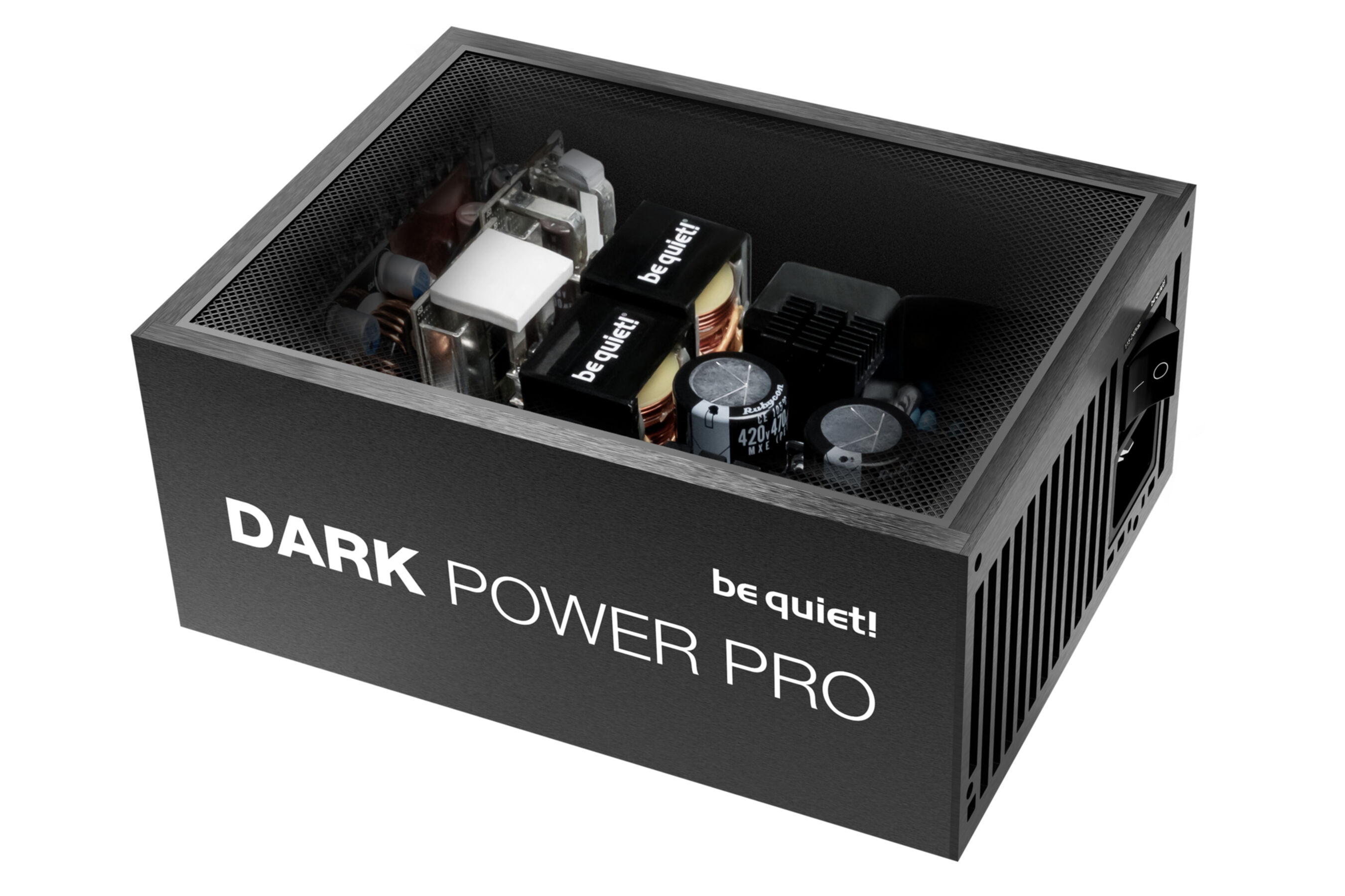 Ein schwarzes Be Quiet Dark Power Pro PC-Netzteil mit sichtbarem Innenleben.