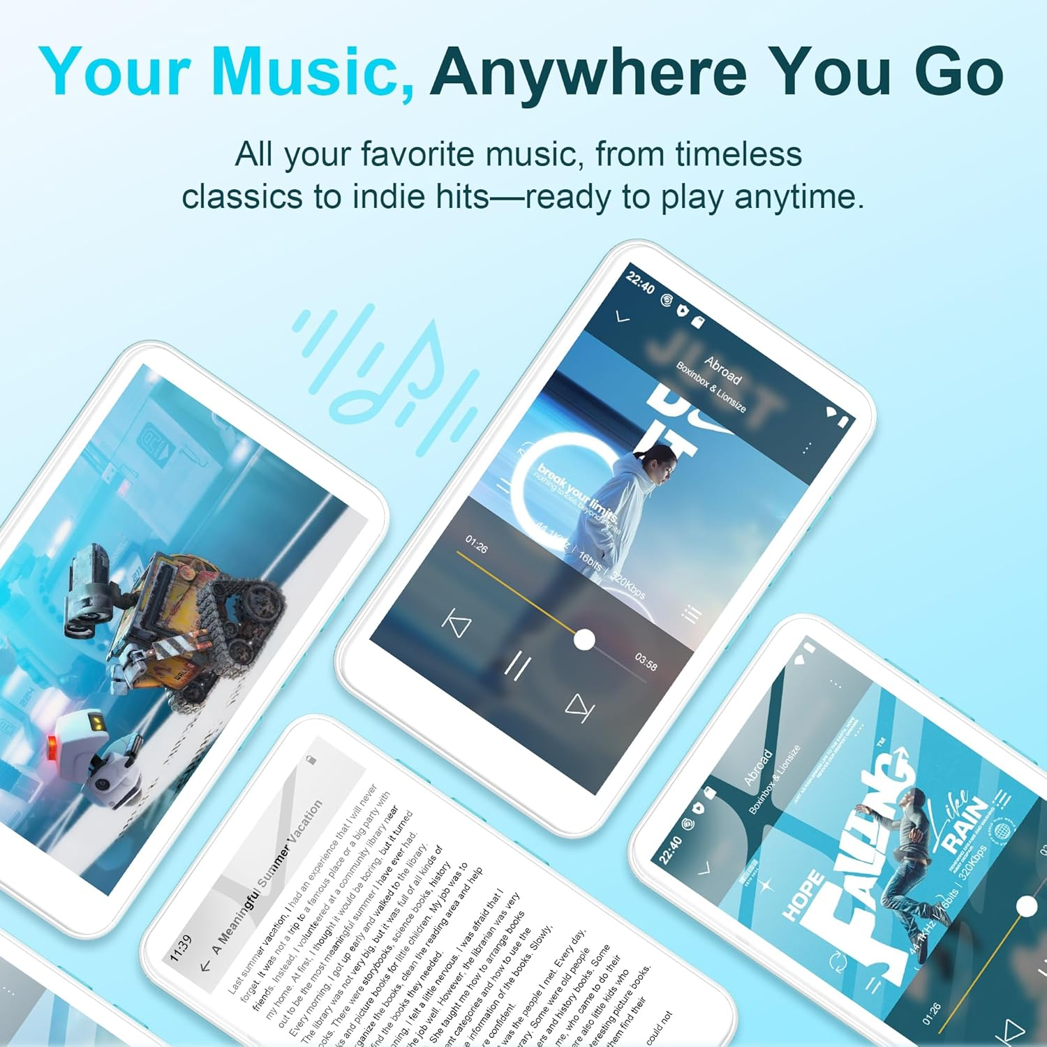 Drei Smartphones zeigen eine Musik-App mit Albumcover, Text und Play-Steuerung vor hellblauem Hintergrund.