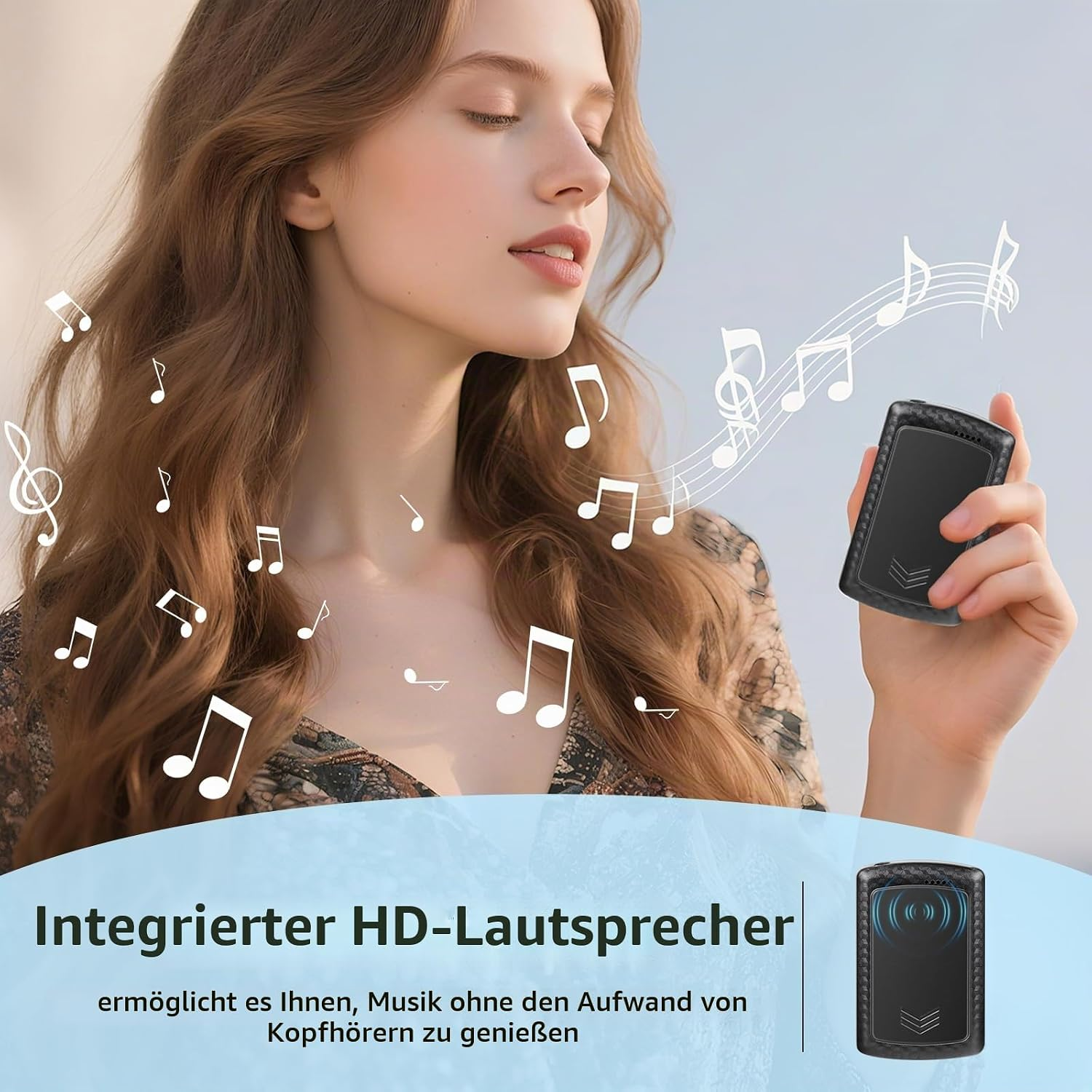 Eine Frau hält ein kleines Audiogerät, umgeben von schwebenden Noten.