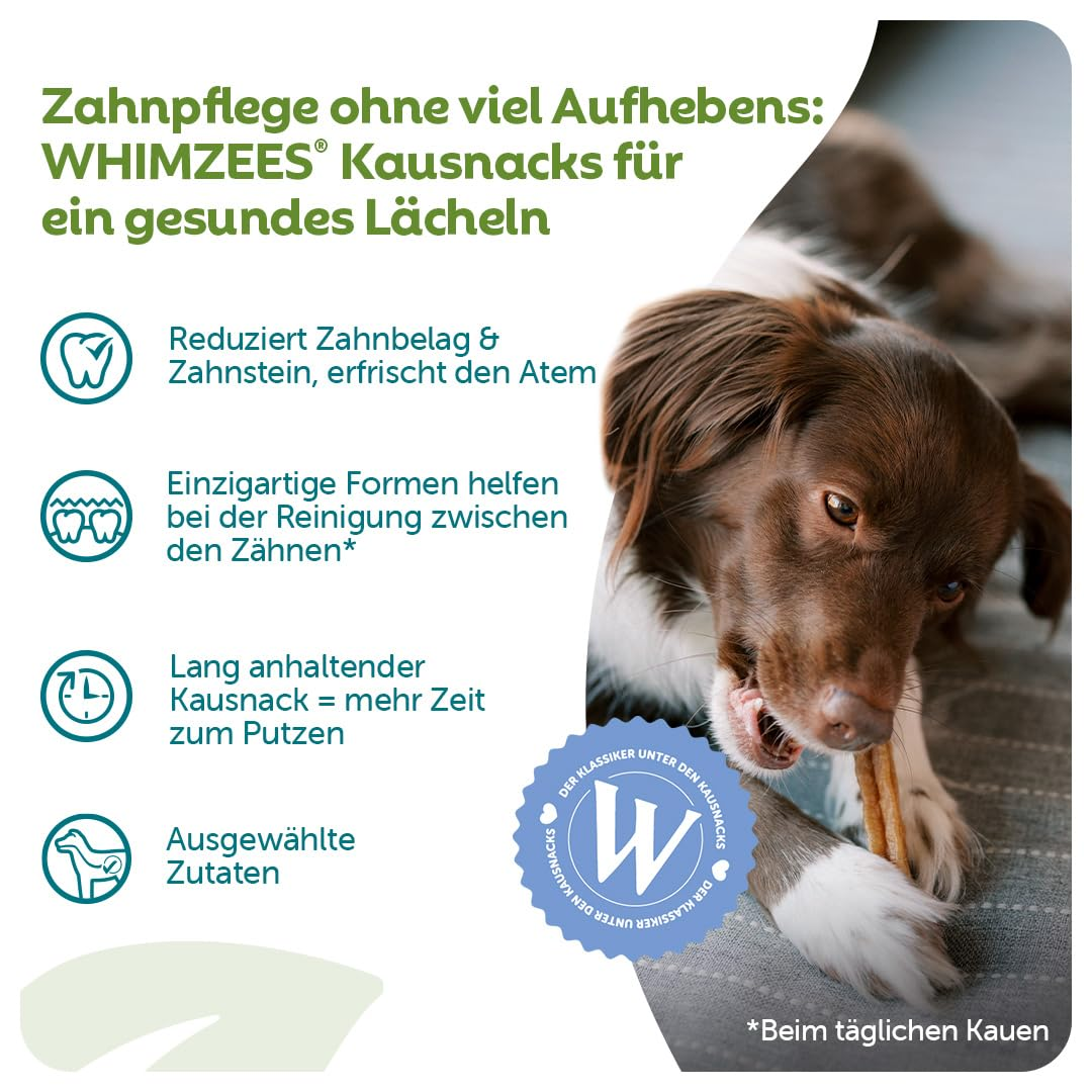 Ein brauner Hund kaut auf einem WHIMZEES-Kausnack, begleitet von deutschen Texten und Symbolen zur Zahnpflege.