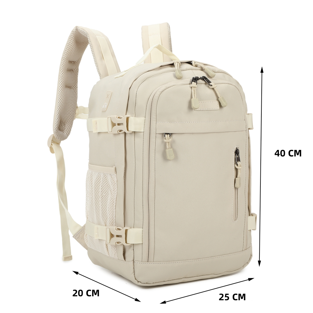 Mochila beis con bolsillos de malla, correas y dimensiones de 40x25x20 cm sobre fondo blanco.