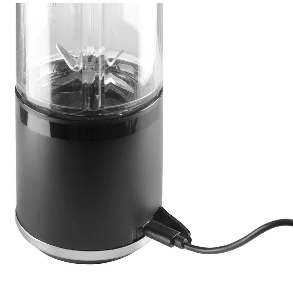 Czarny blender przenośny z przezroczystym szklanym kubkiem i kablem ładującym.