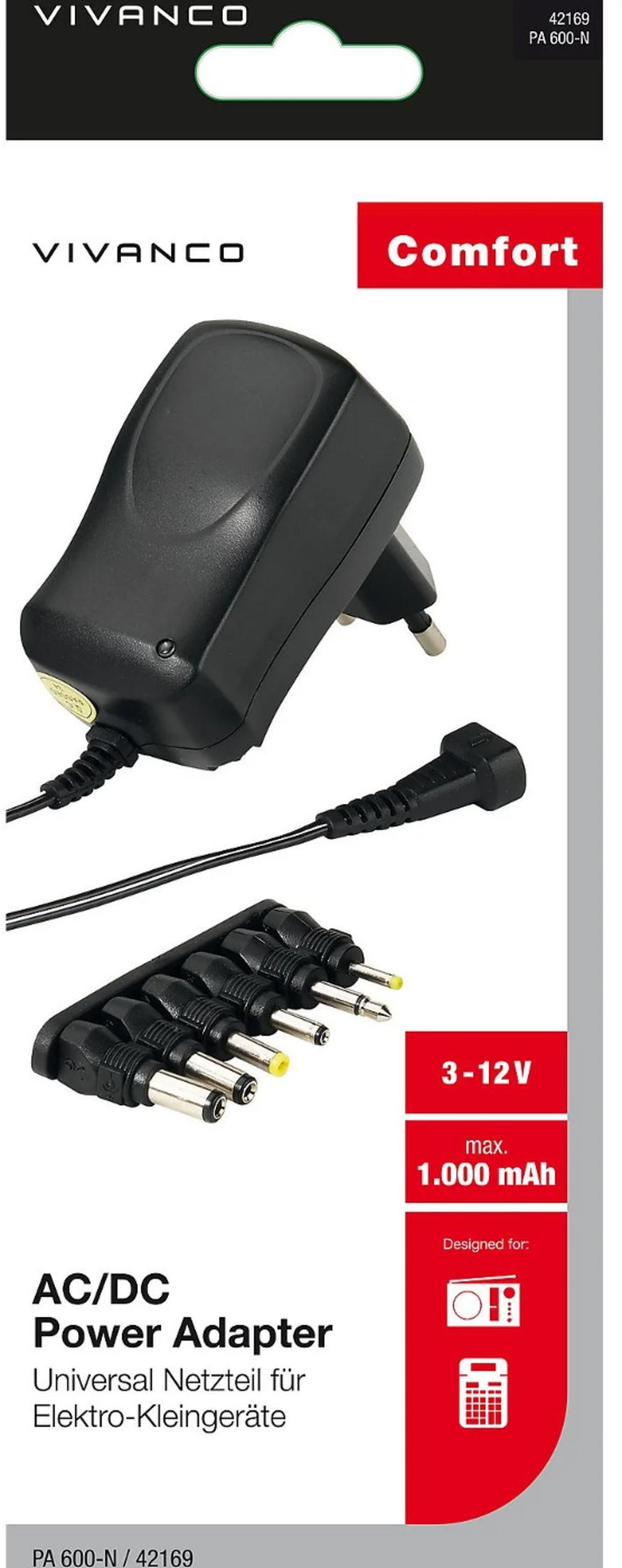 Adaptador de corriente universal Vivanco AC/DC en empaque con varias clavijas.