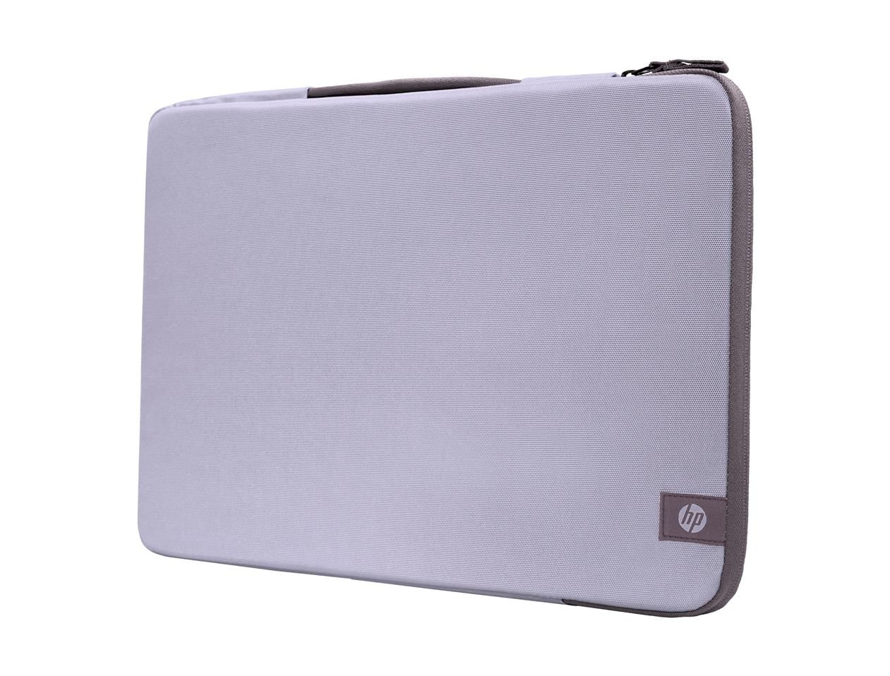 Una custodia per laptop HP viola chiaro con maniglia, cerniera e piccolo logo HP in basso.