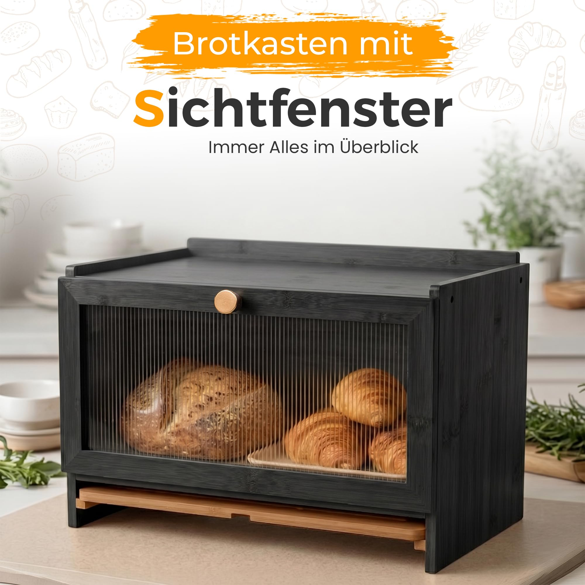 Un portapane in legno nero con anta in vetro contiene pane e croissant su un bancone da cucina.