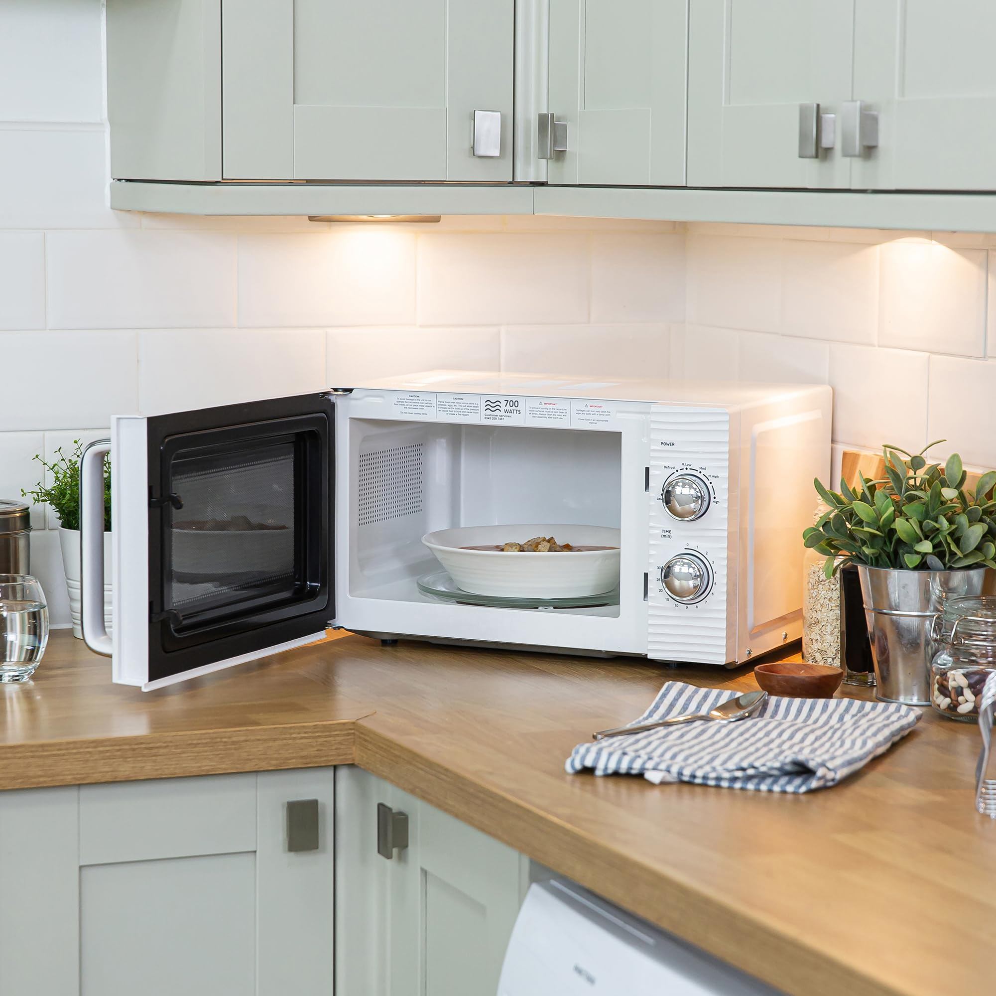 RUSSELL HOBBS RHM1731-EU Inspire, 17 L, 700 W Microonde (700 W)