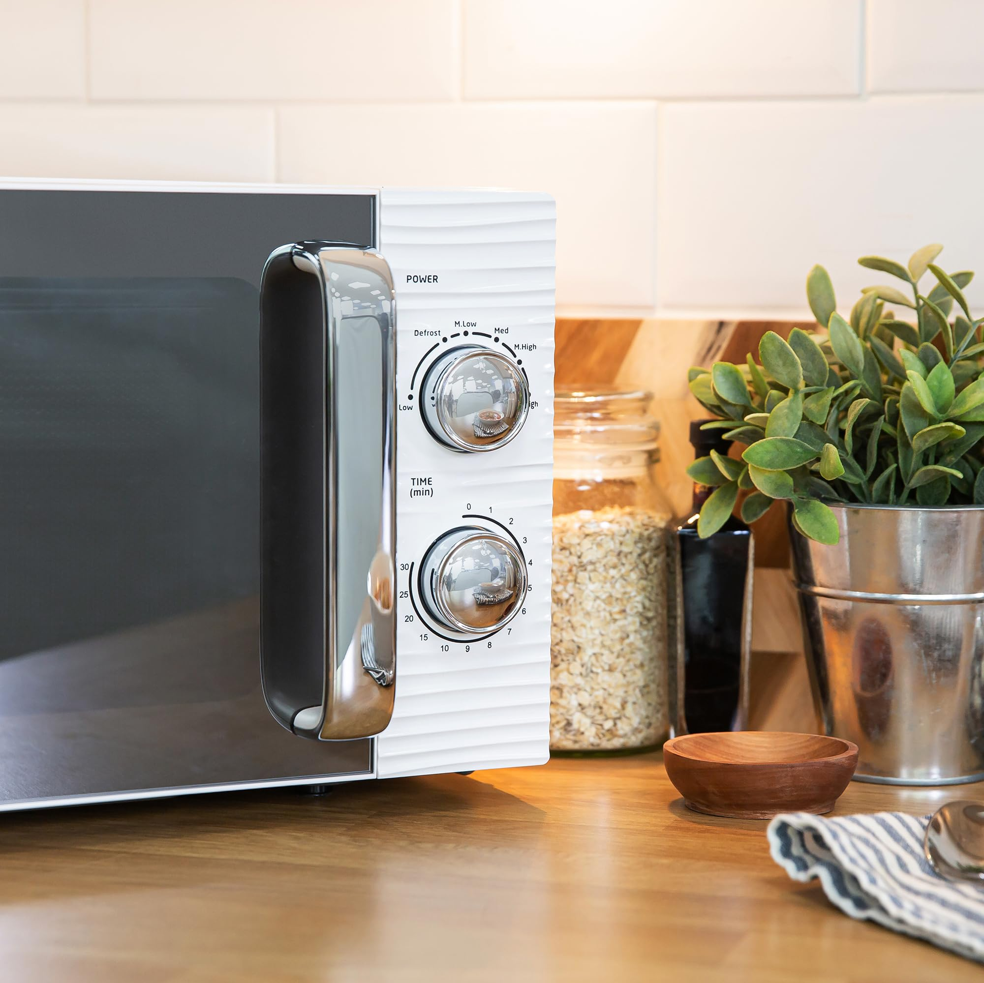 RUSSELL HOBBS RHM1731-EU Inspire, 17 L, 700 W Microonde (700 W)