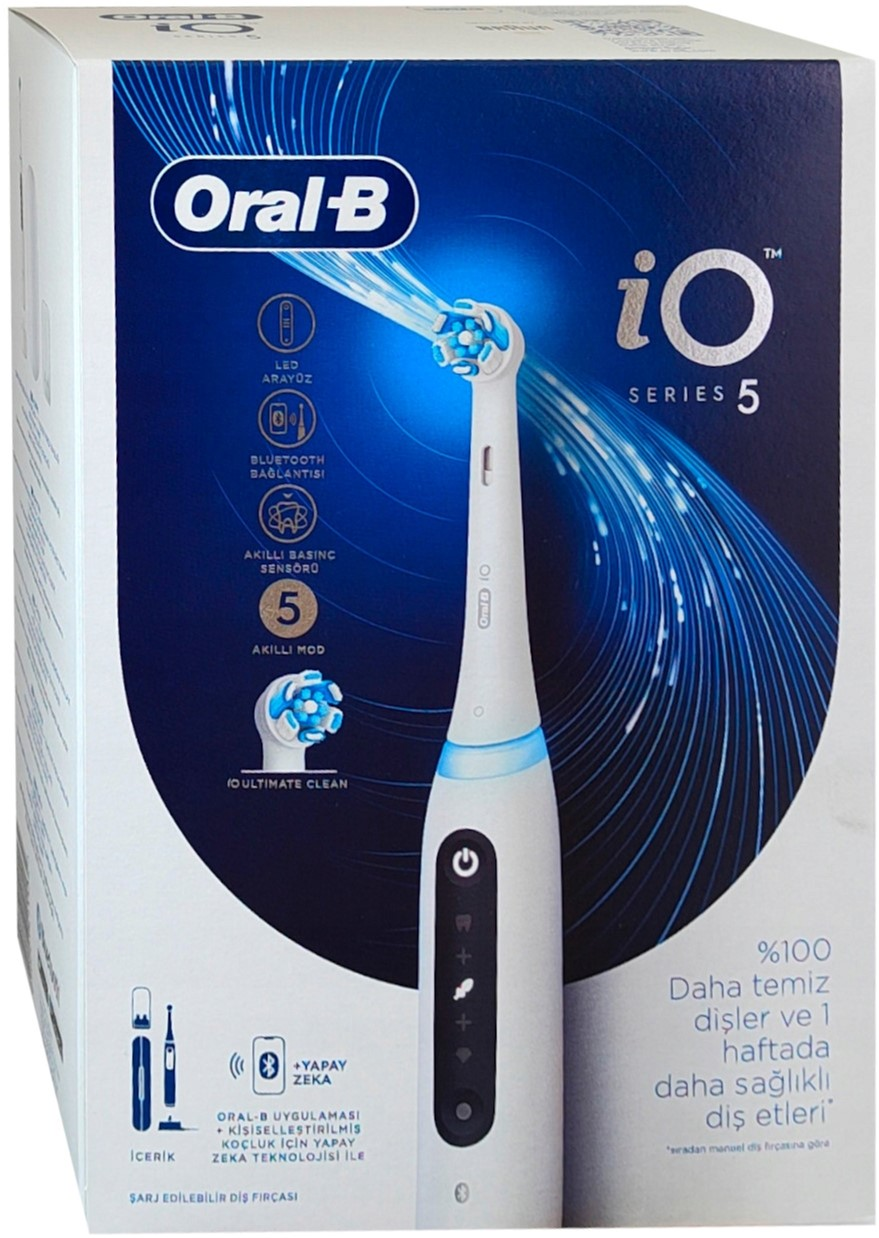 Verpackung der Oral-B iO Series 5 elektrischen Zahnbürste in Weiß und Blau mit Produktmerkmalen.