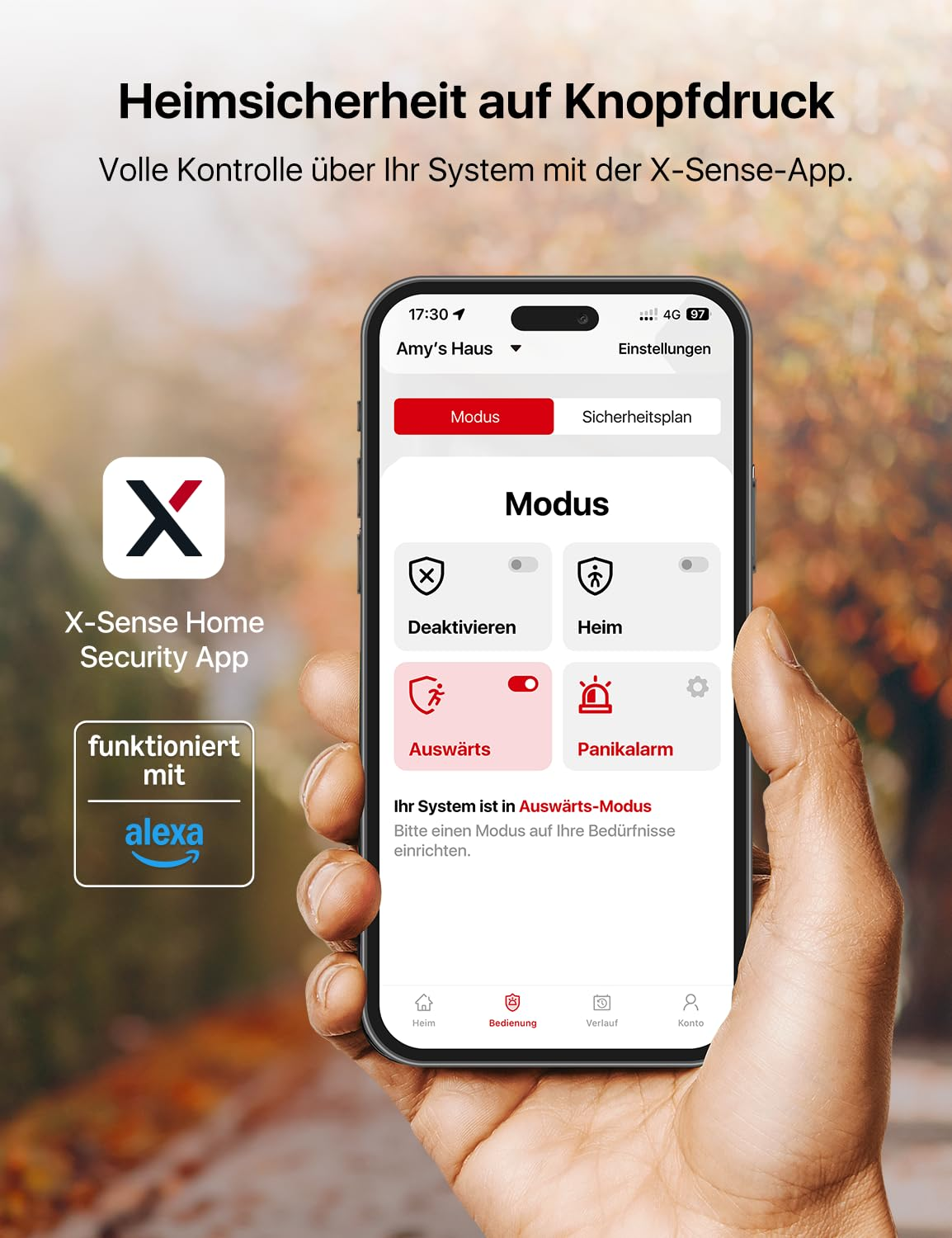 Hand zeigt Smartphone mit X-Sense Home Security App zur Heimsteuerung.
