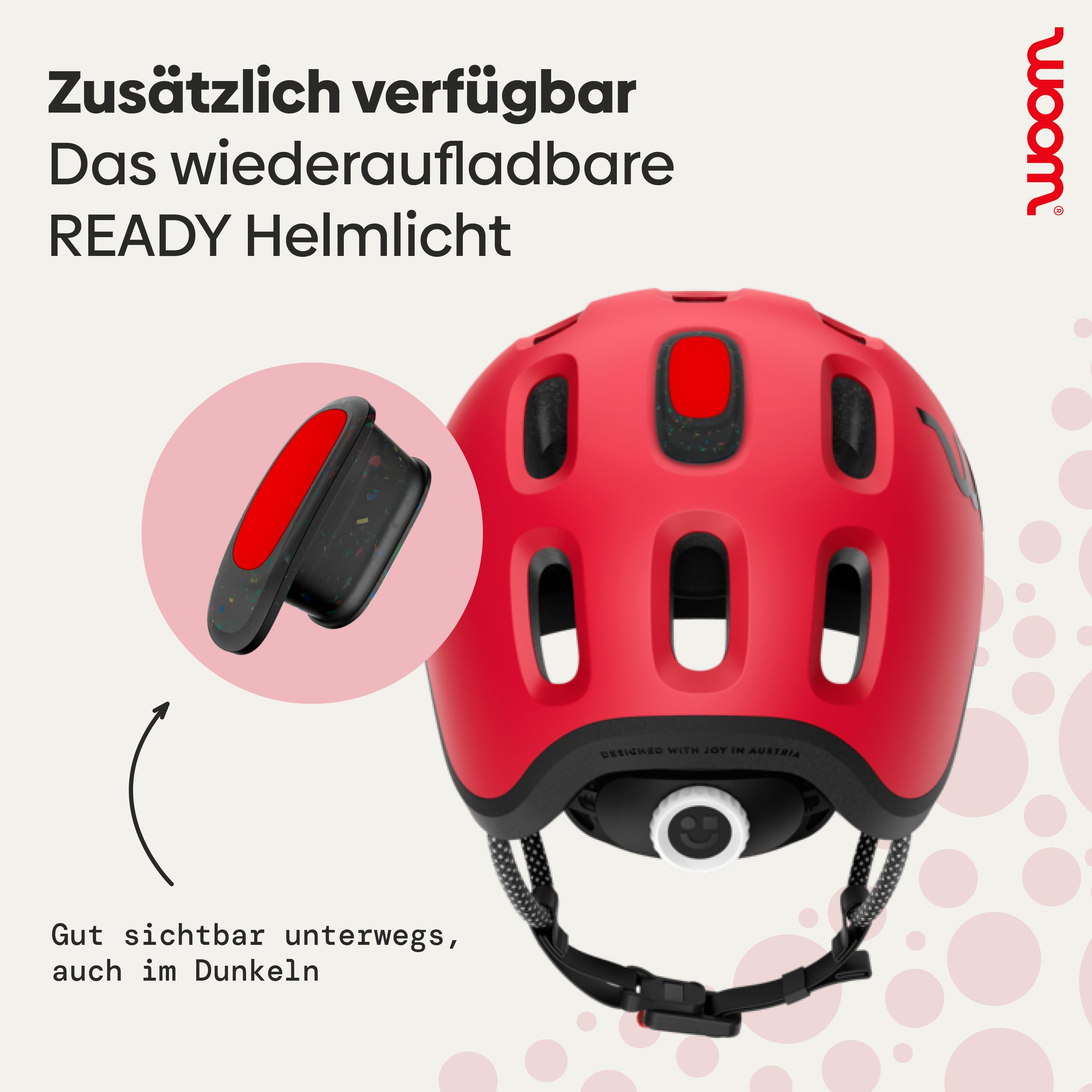 Roter Fahrradhelm mit integriertem Helmlicht und Text auf hellem Hintergrund.