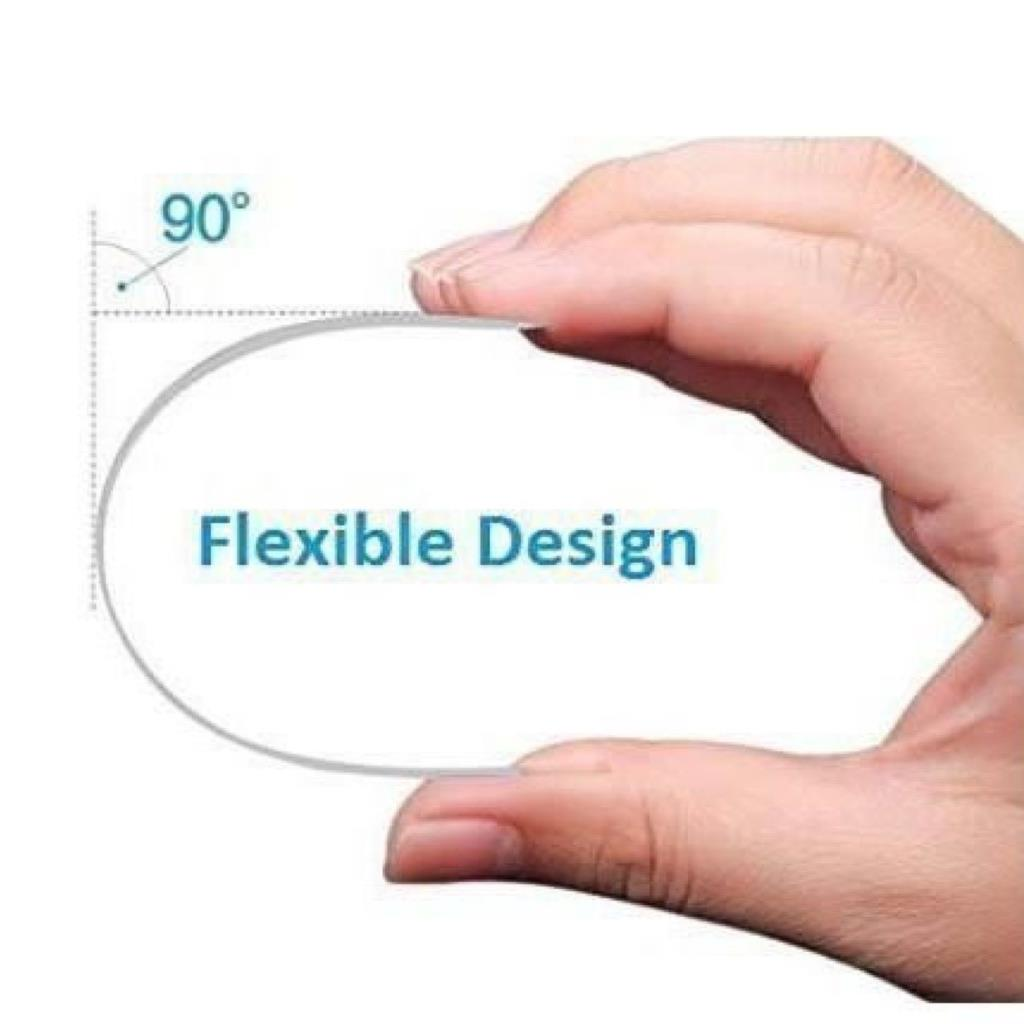 Bir el esnek gri malzemeyi 90 derece açıla büküyor, Flexible Design yazısıyla.