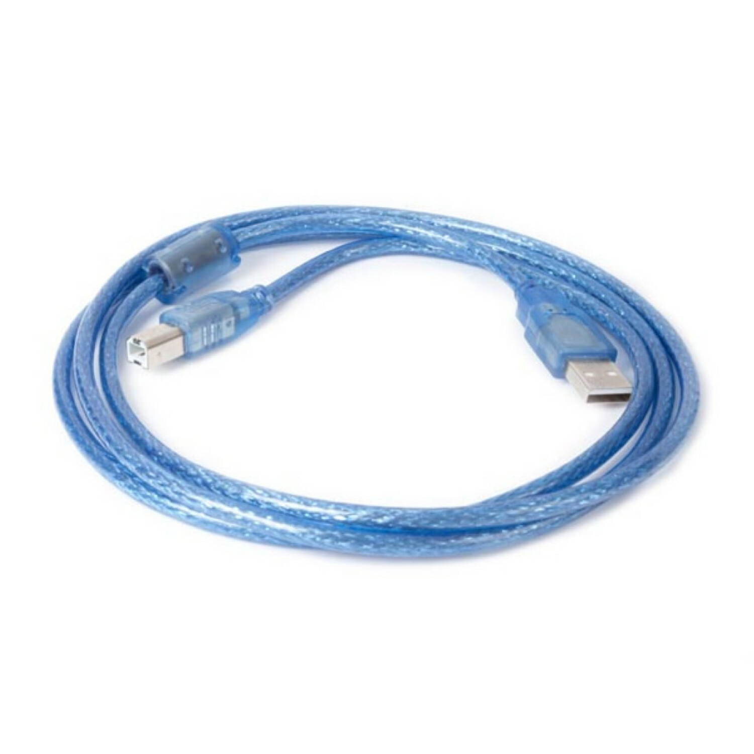 Ein blaues USB-Kabel mit Steckern liegt auf einem weißen Hintergrund.
