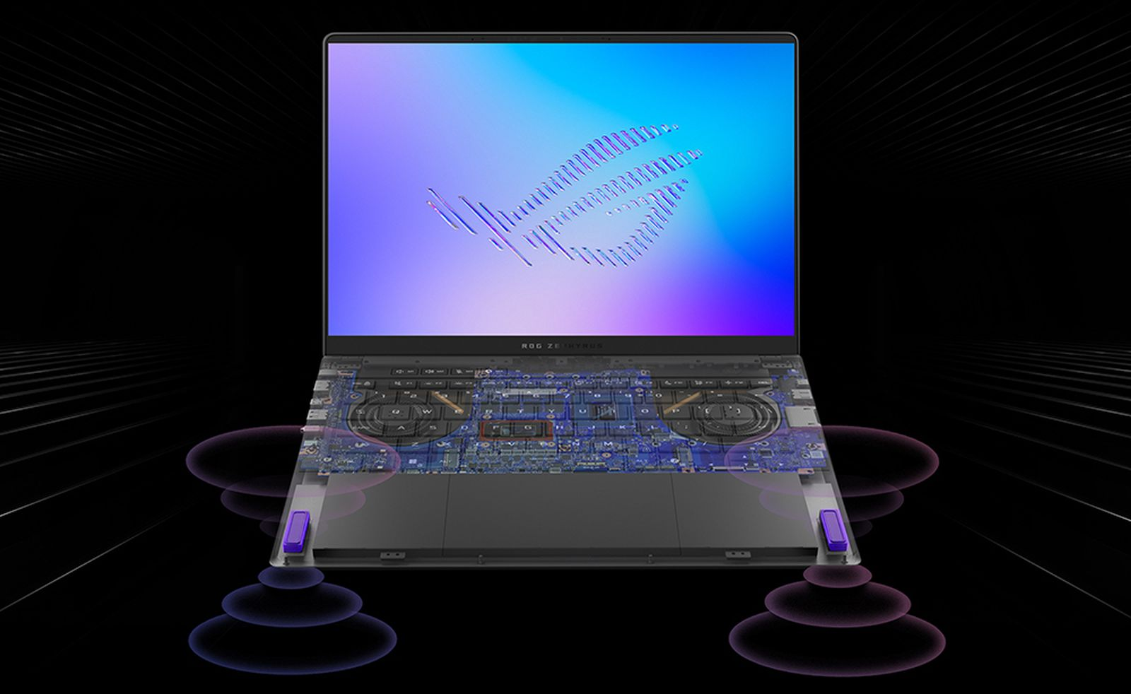 Ein offener Laptop auf dunklem Hintergrund zeigt interne Schaltkreise und Schallwellen aus Lautsprechern.