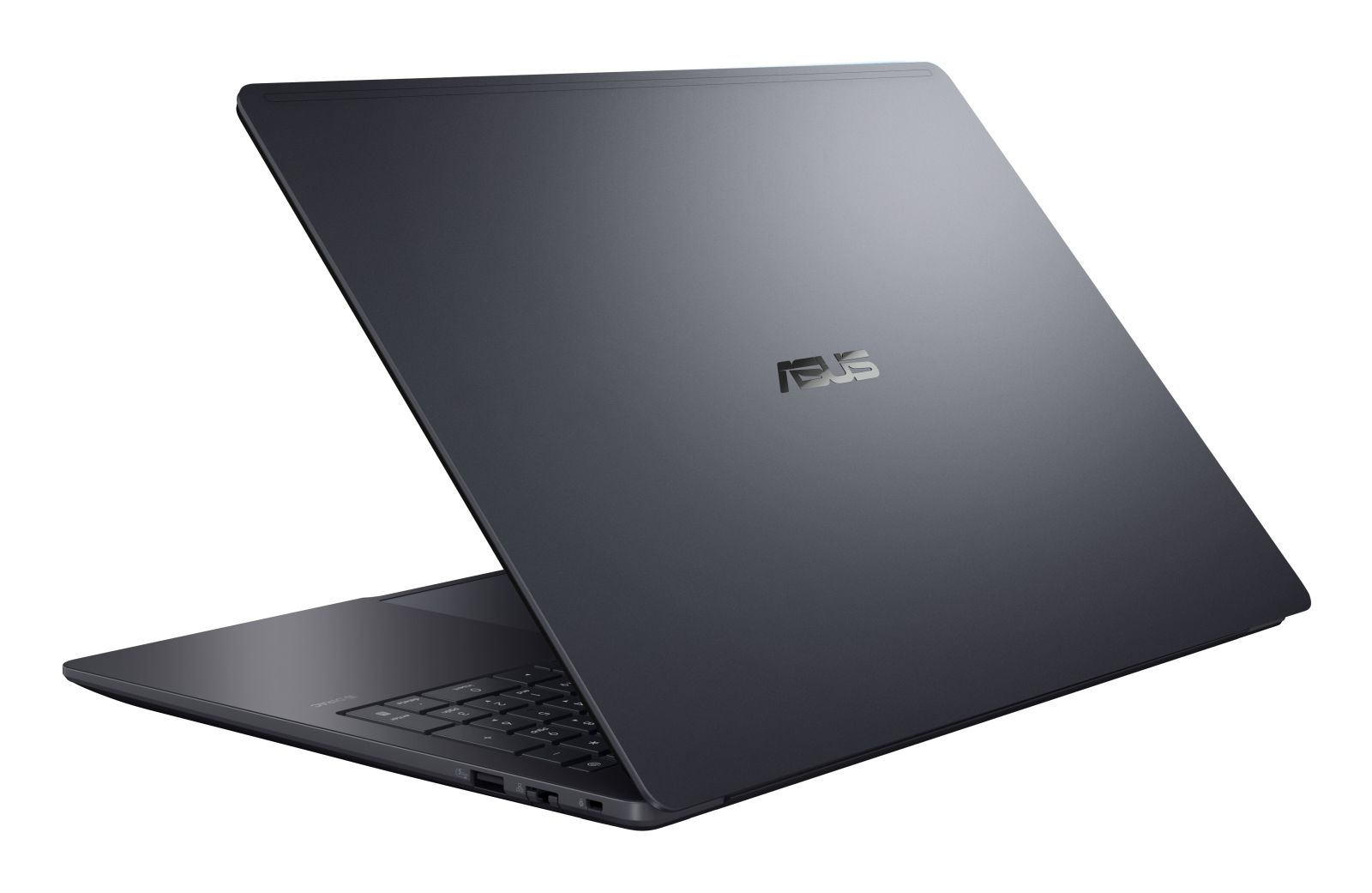 Ein grauer ASUS-Laptop steht leicht geöffnet auf weißem Hintergrund.