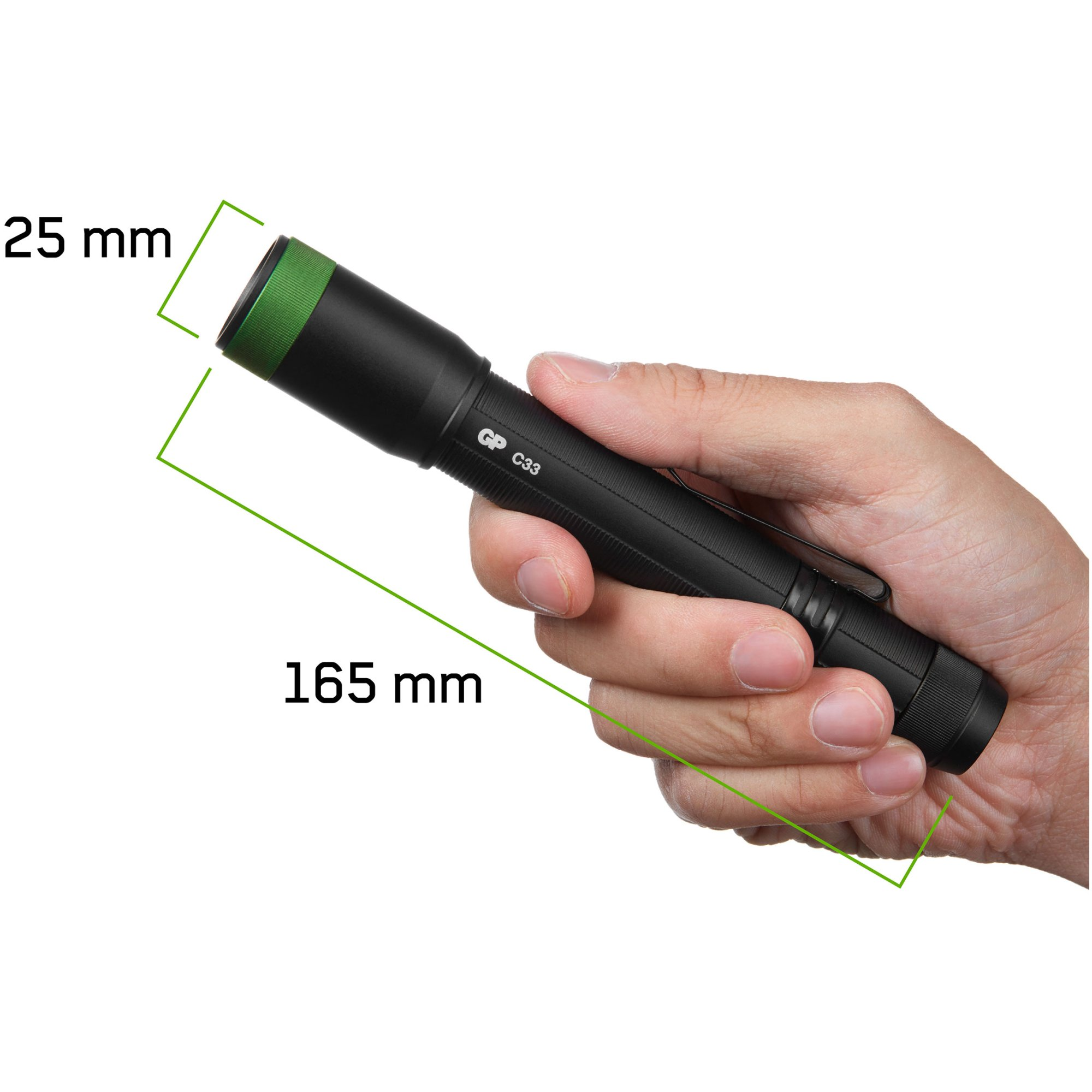 Eine Hand hält eine schwarz-grüne Taschenlampe mit Maßangaben von 25 mm und 165 mm.