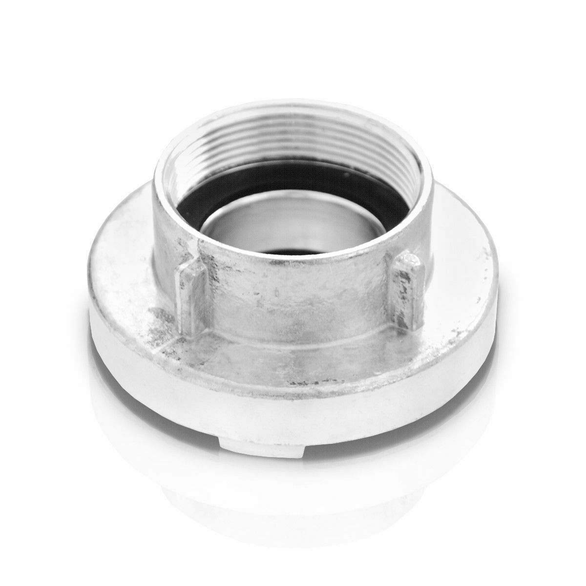 Un composant métallique rond avec filetage interne et une bride sur fond blanc.