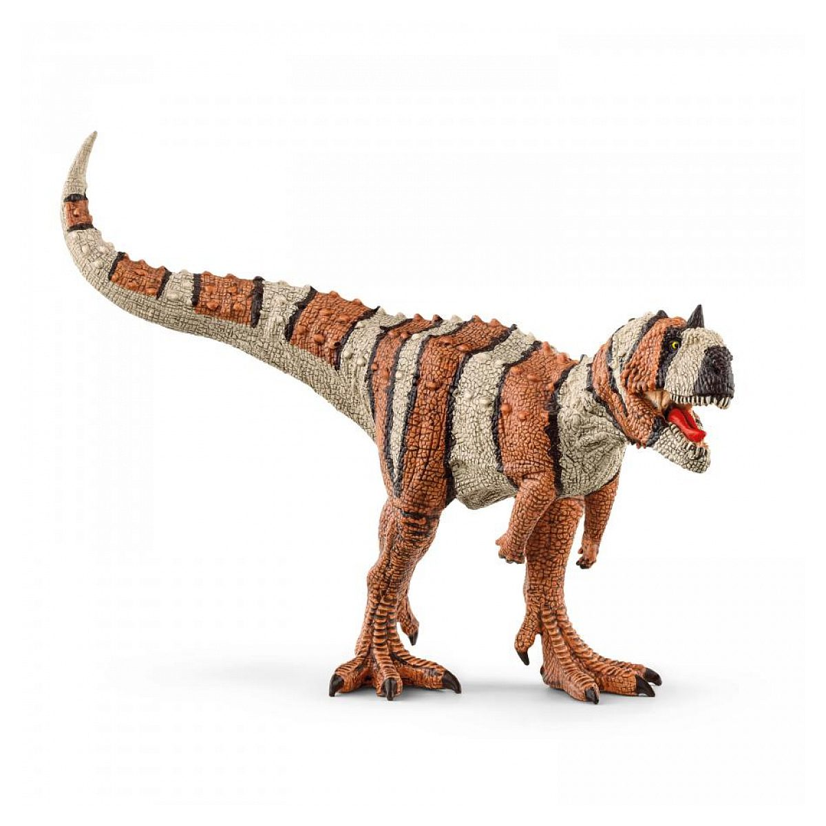 Ein Carnotaurus-Spielzeugdinosaurier mit braun-weiß gestreifter Haut, Hörnern und offenem Maul vor weißem Hintergrund.