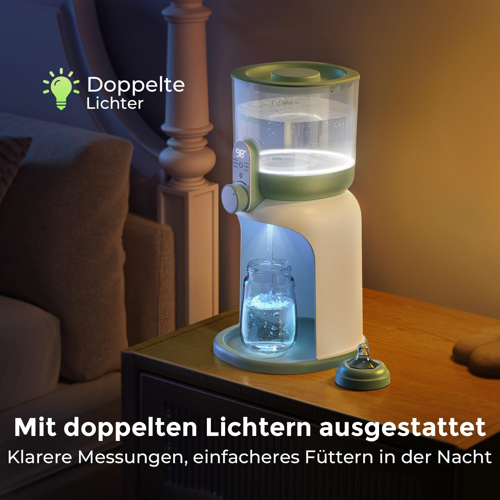 Uno scaldabiberon verde e bianco con luce notturna su un comodino riempie d'acqua una bottiglia.