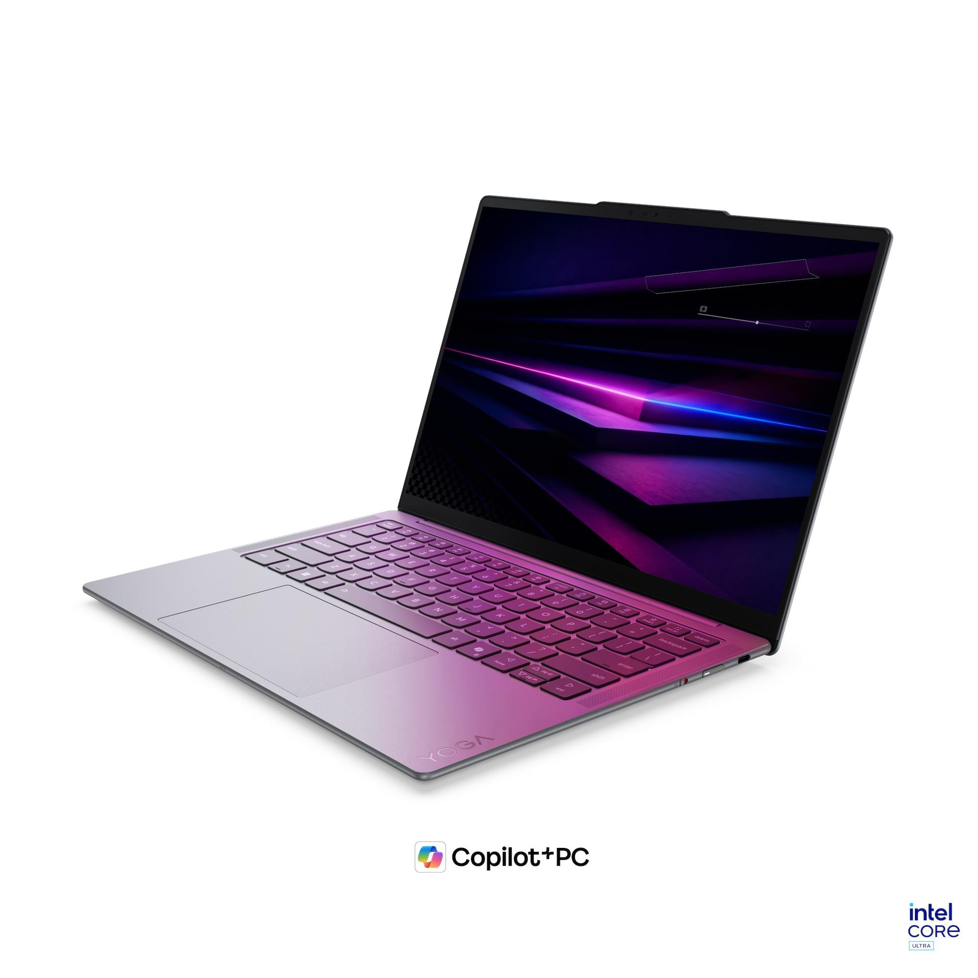 Un elegante laptop viola con tastiera illuminata e sfondo astratto su sfondo bianco.