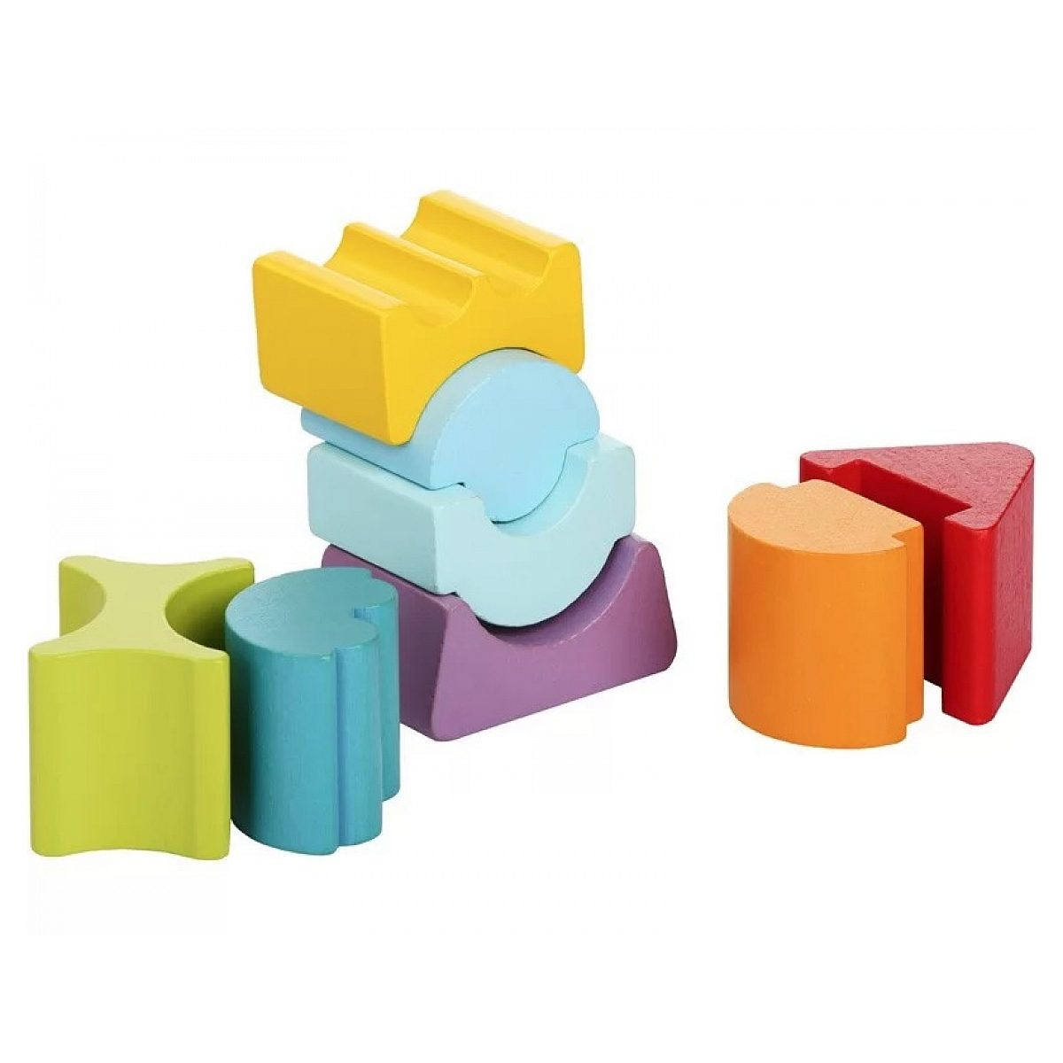 Bunte Holztürme in verschiedenen geometrischen Formen und Pastellfarben auf weißem Hintergrund.
