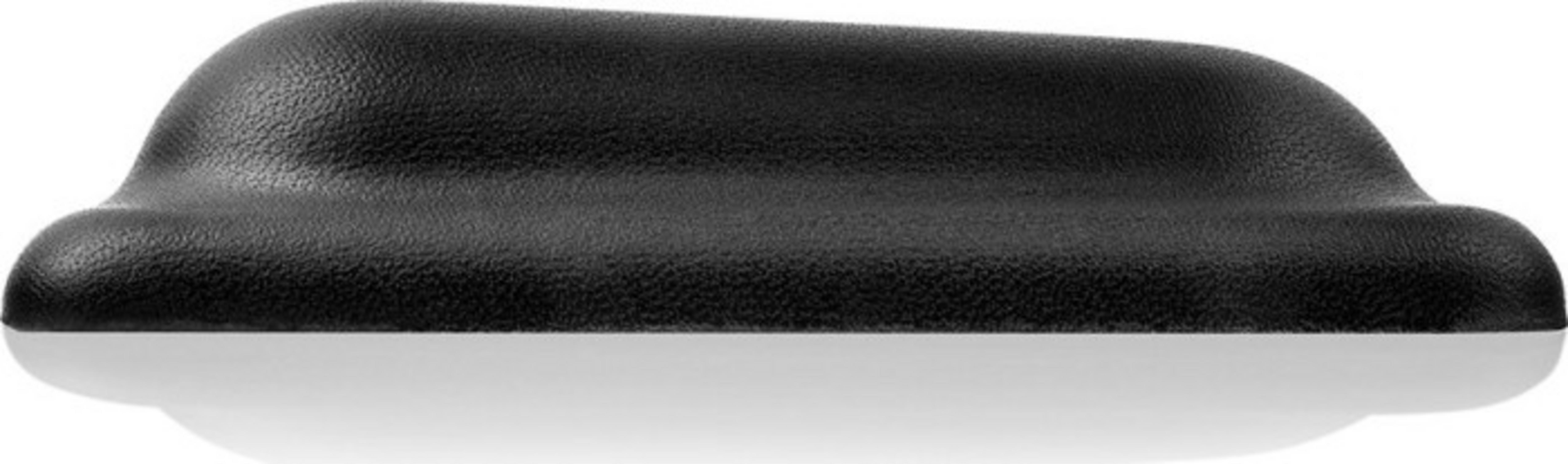 Un reposamuñecas ergonómico negro y texturizado sobre un fondo blanco.