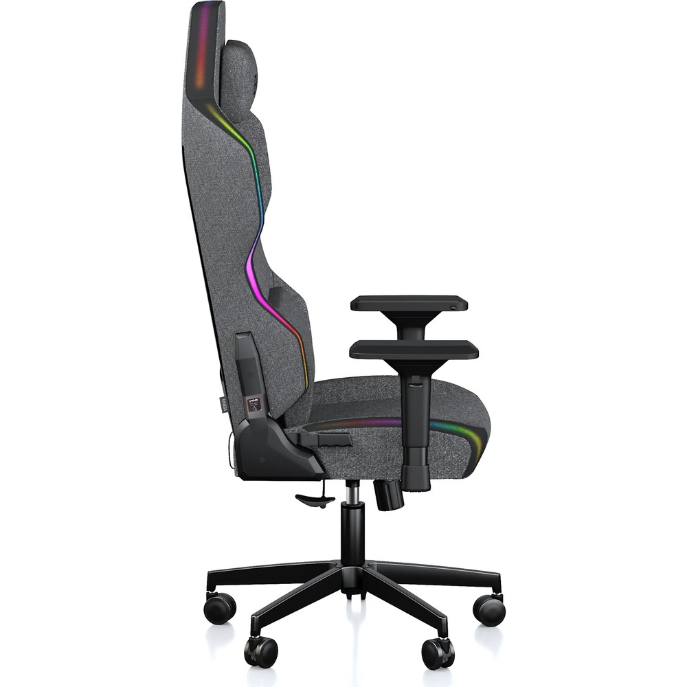 RGB aydınlatmalı, ayarlanabilir kolçaklı ve tekerlekli siyah tabanlı gri oyuncu koltuğu.