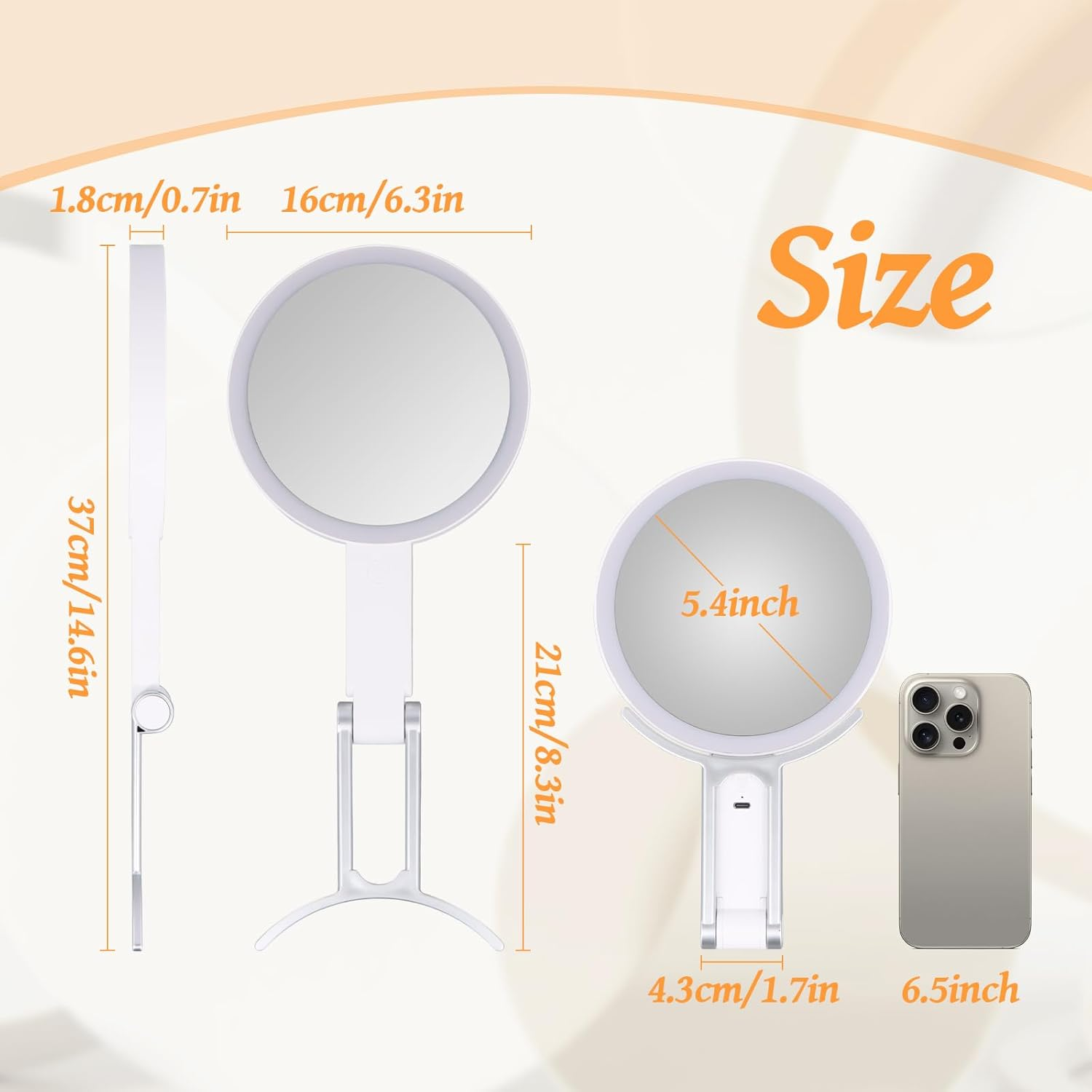 Diagramm zeigt die Maße einer weißen, faltbaren Kosmetikspiegel mit Lampe im Vergleich zu einem Smartphone.