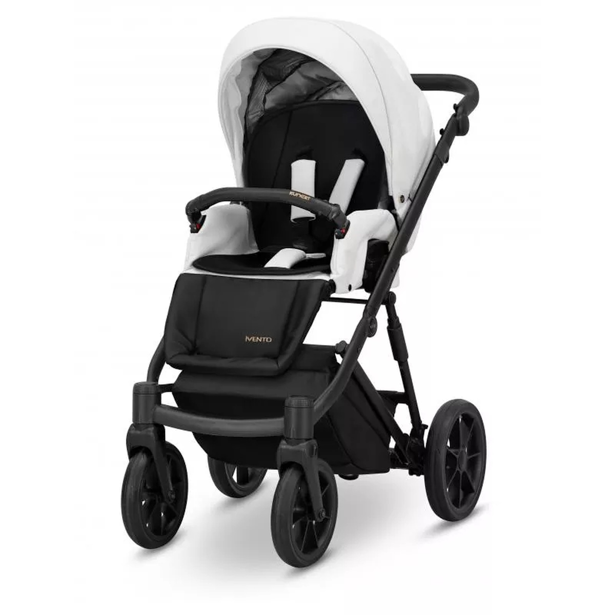 Moderne schwarze und weiße Kinderwagen auf weißem Hintergrund mit vier Rädern und verstellbarem Verdeck.