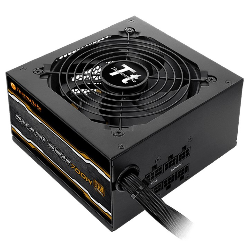 Czarny zasilacza komputerowy Thermaltake Smart SE 700W z górnym wentylatorem i kablami.