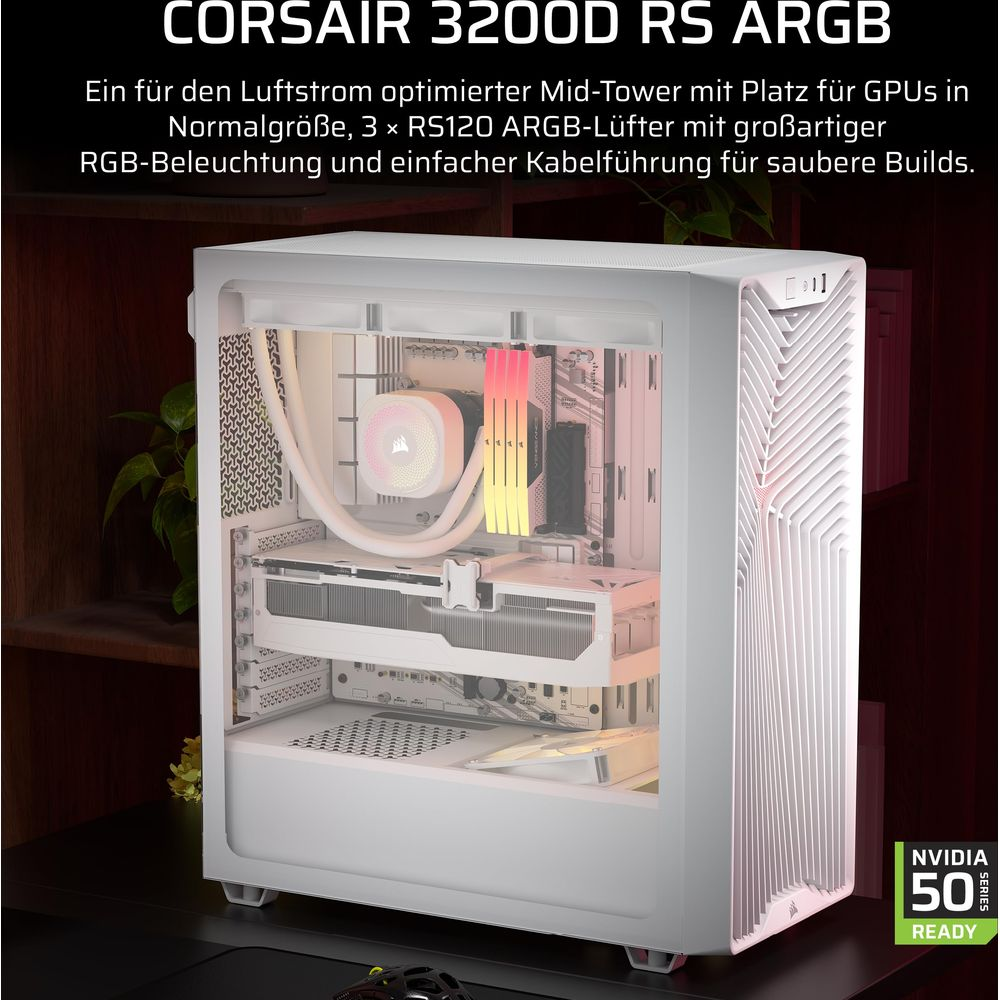 Biała obudowa PC Corsair 3200D RS ARGB z oświetleniem RGB na biurku.