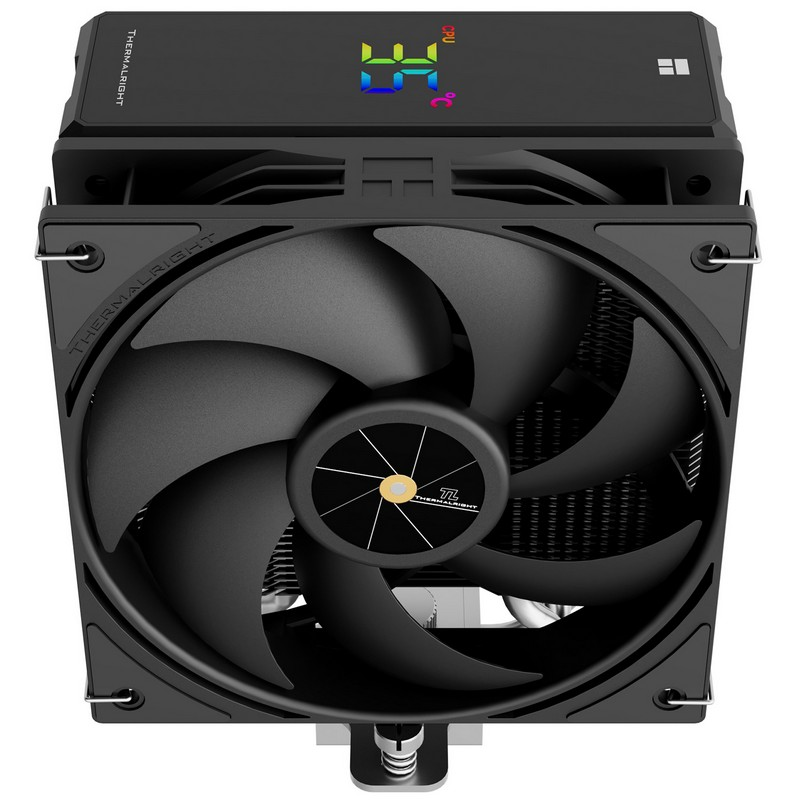 Un disipador de CPU negro con un gran ventilador frontal, aletas y una pantalla digital en la parte superior.