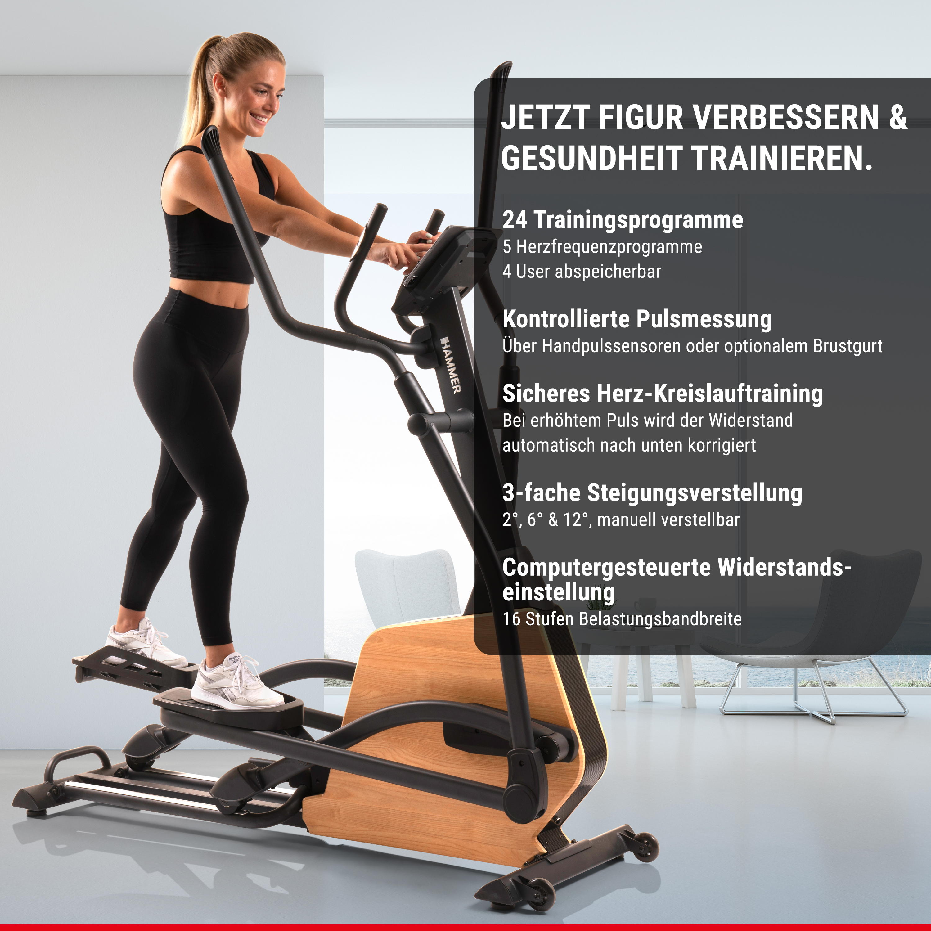 Eine Frau in Sportkleidung trainiert auf einem Ellipsentrainer mit Holz- und schwarzen Elementen.