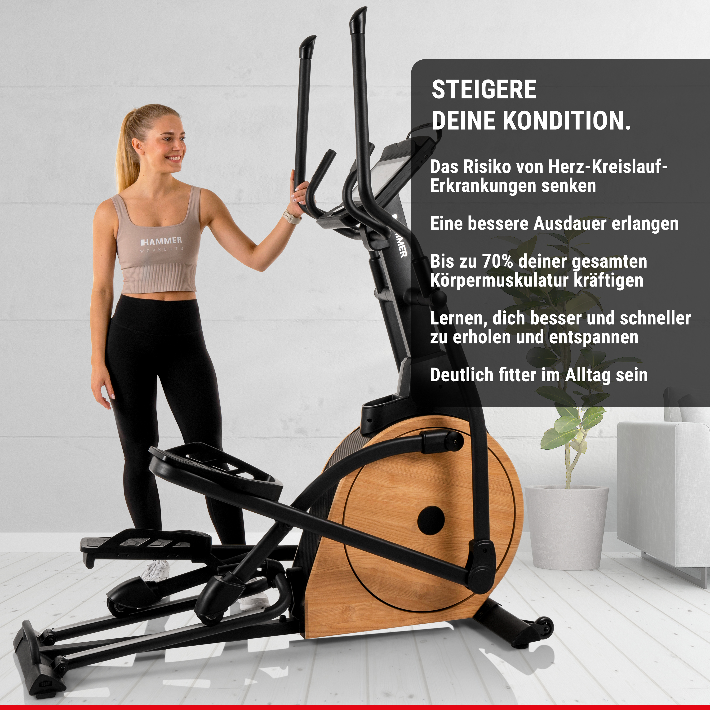Eine Frau in Sportkleidung steht neben einem Crosstrainer mit Holzdesign und deutschem Werbetext.