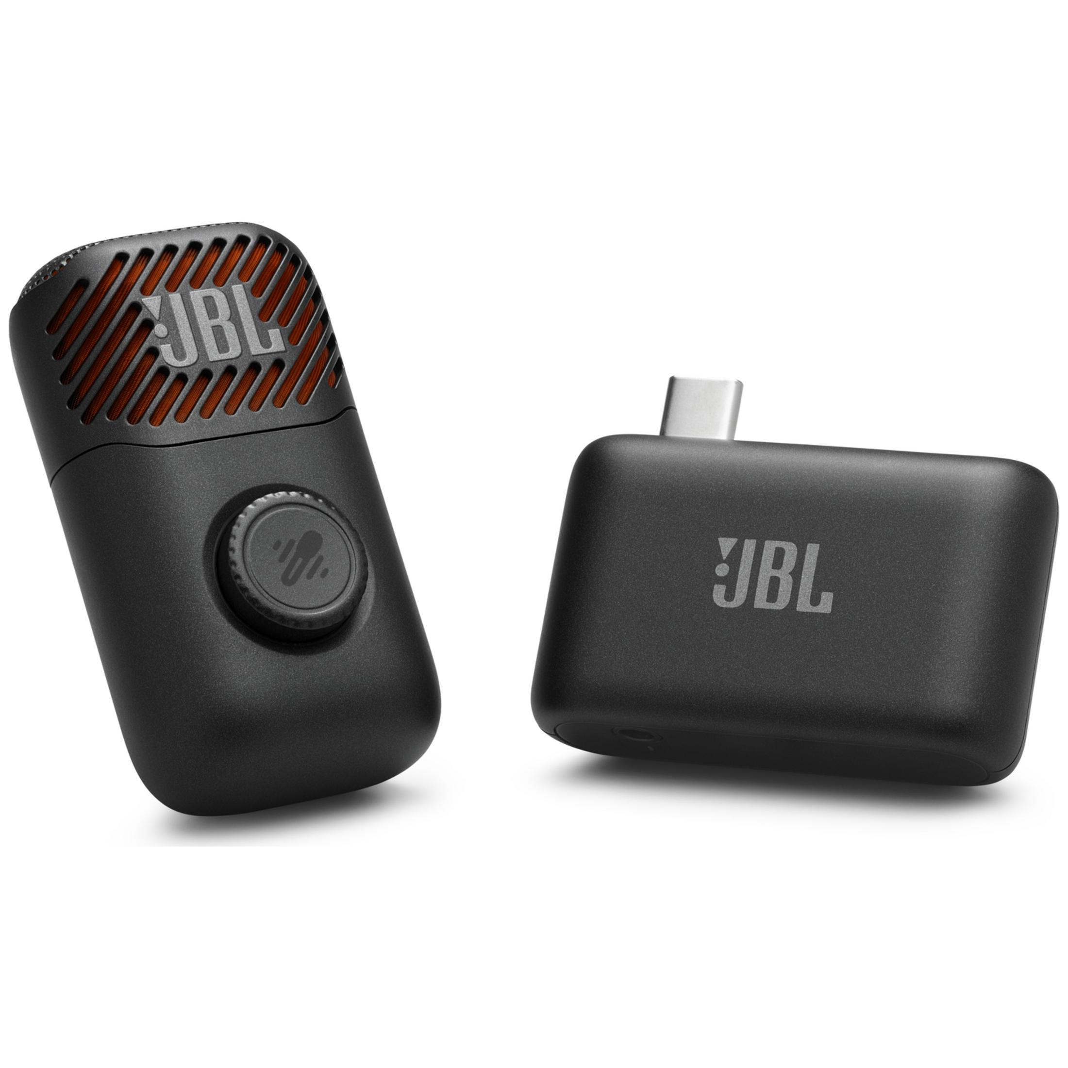 Micrófono inalámbrico negro JBL con receptor sobre fondo blanco.