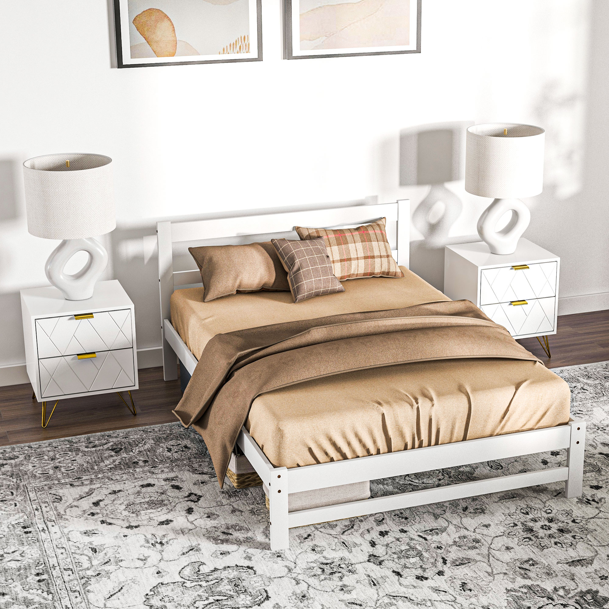 Una cama blanca con ropa de cama marrón se encuentra ante una pared blanca entre dos mesitas de noche con lámparas en una alfombra gris.