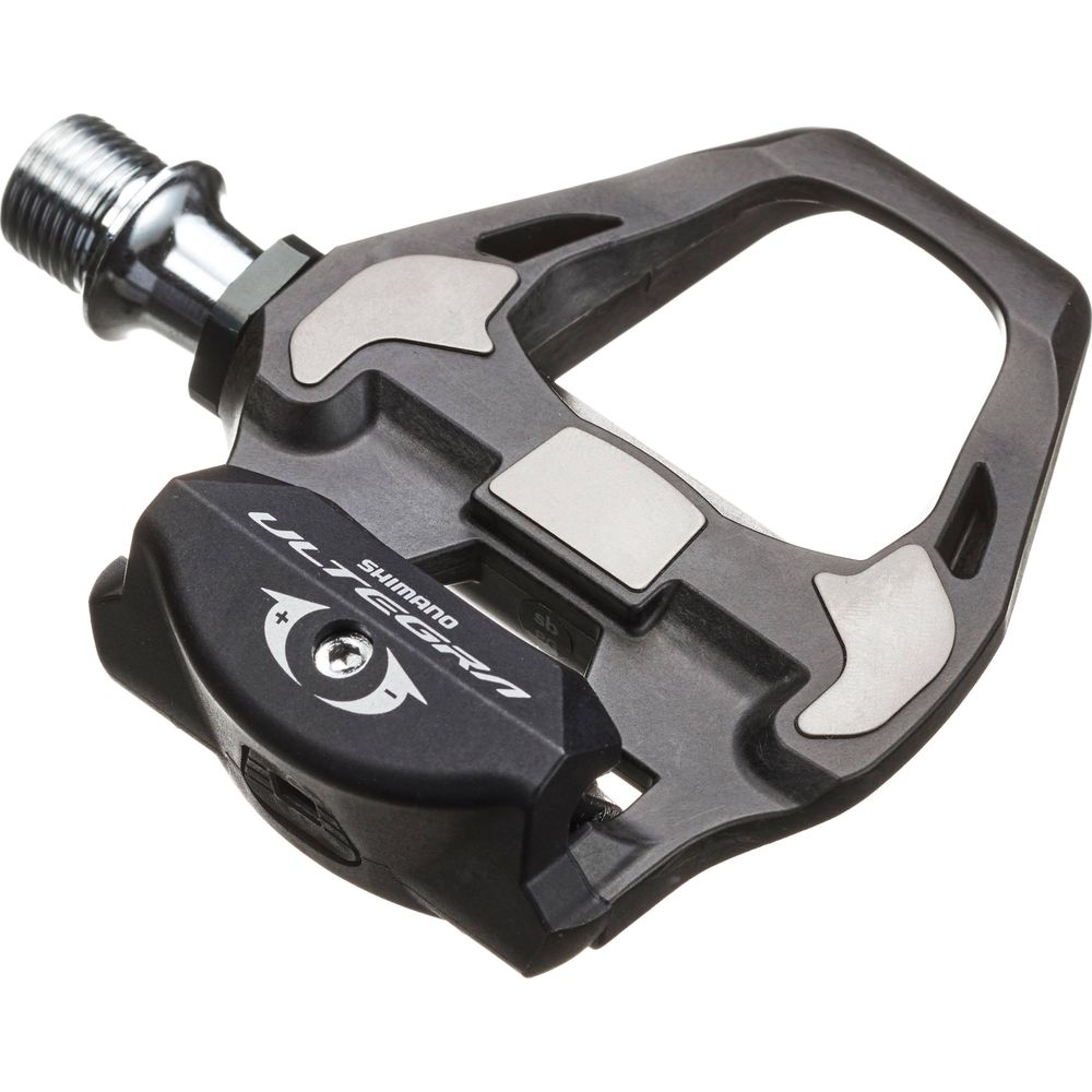 Ein schwarzes und silbernes Shimano Ultegra Fahrradpedal auf weißem Hintergrund.