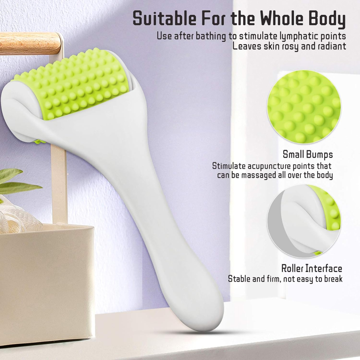 Ein weißer Körpermassage-Roller mit grünem, noppigem Kopf, der auf einer Oberfläche steht, mit englischem Text.