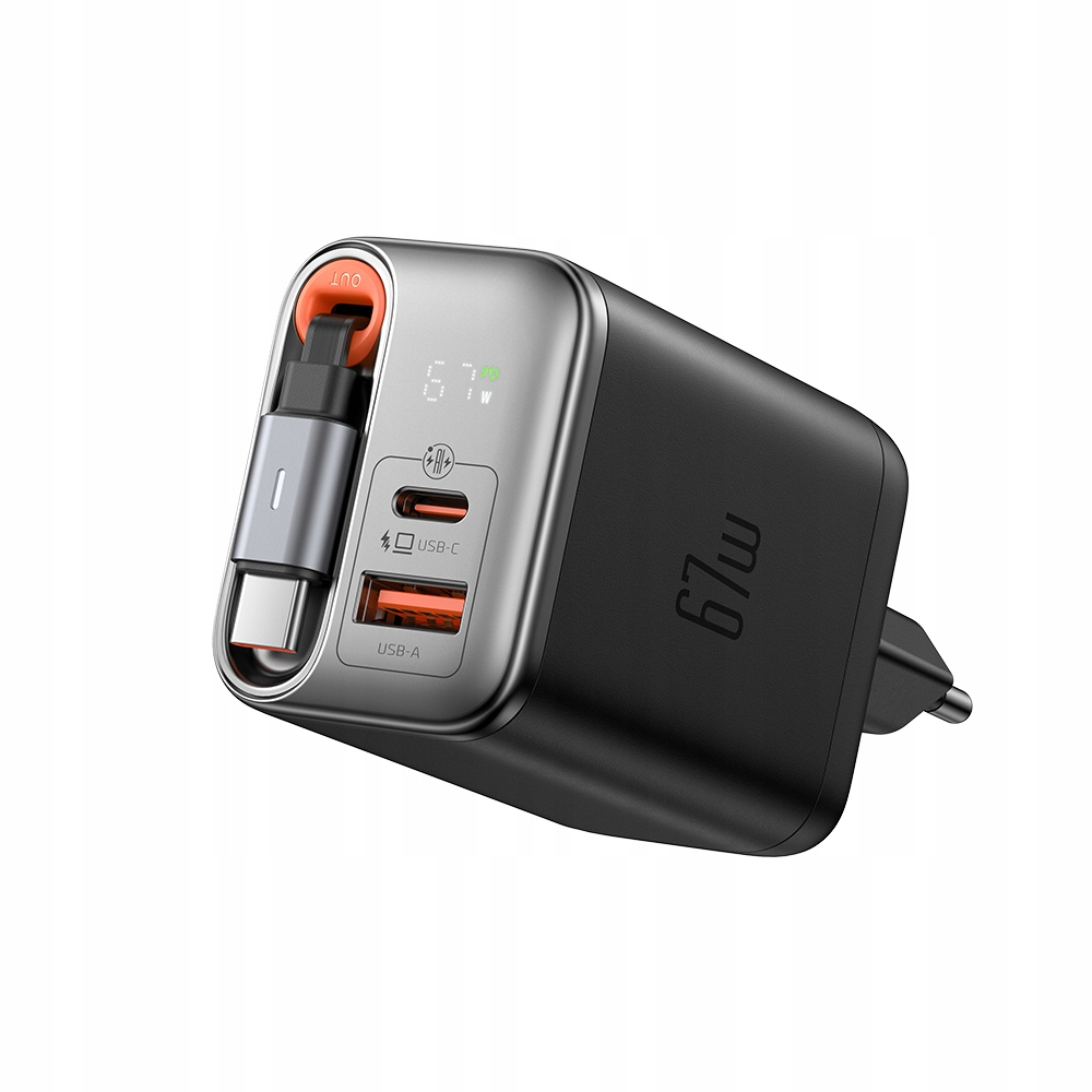 Caricabatterie da muro 67W nero e argento con una porta Tipo-C, una porta USB-A, display digitale e un cavo USB-C collegato.