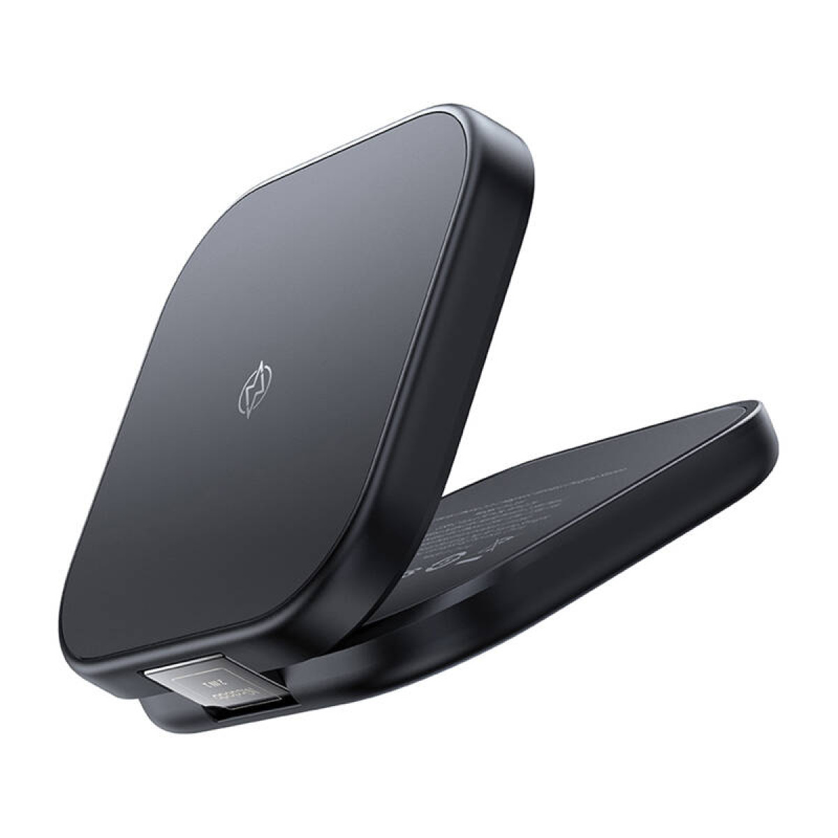 Un elegante caricabatterie wireless nero in posizione verticale e leggermente aperta.