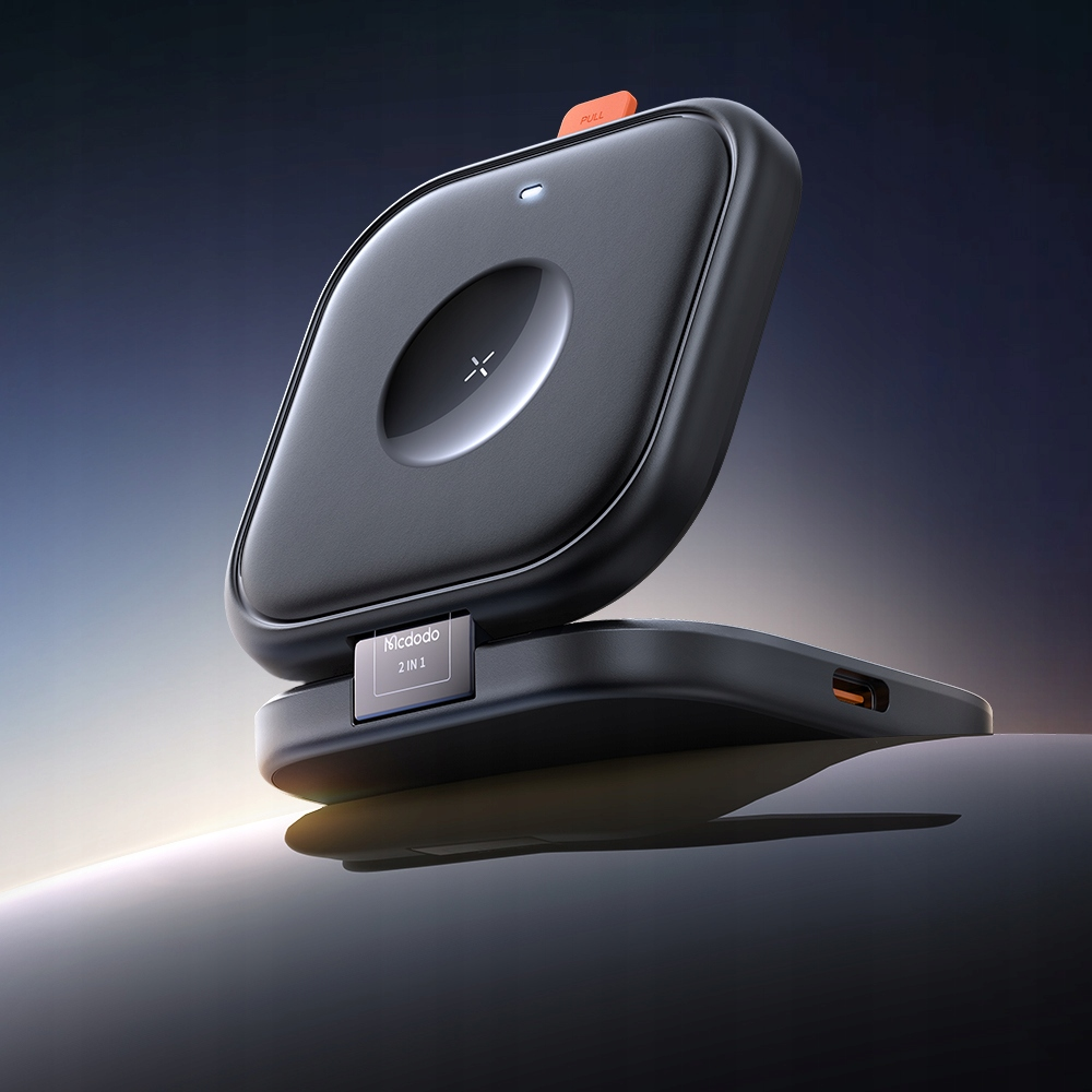 Un supporto di ricarica wireless Mcdodo 2 in 1 nero su superficie scura con sfondo sfumato.