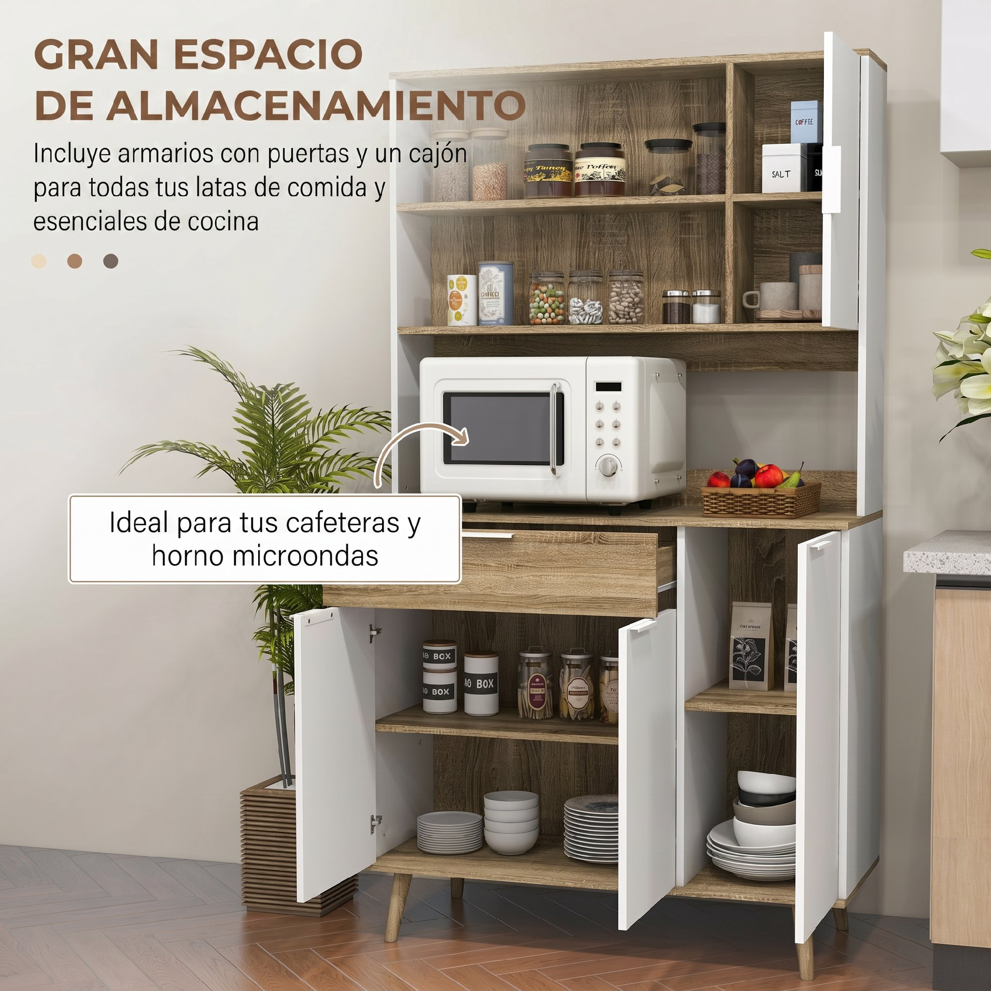 Gabinete moderno de madera y blanco con microondas, estantes y puertas abiertas.