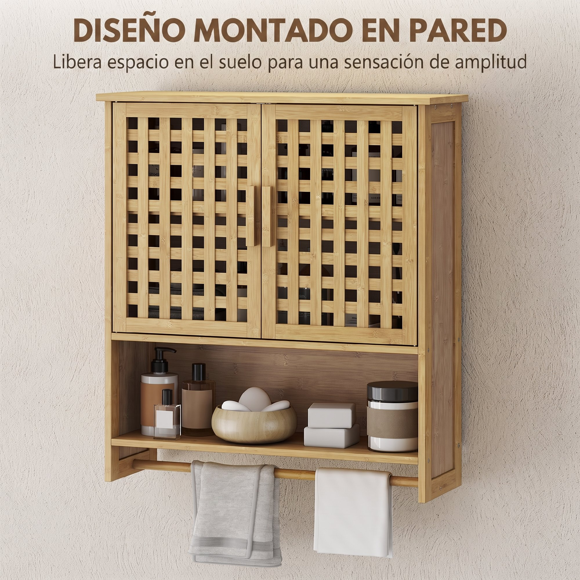 Armario de pared de bambú con doble puerta, estante abierto, artículos de baño y toallas.