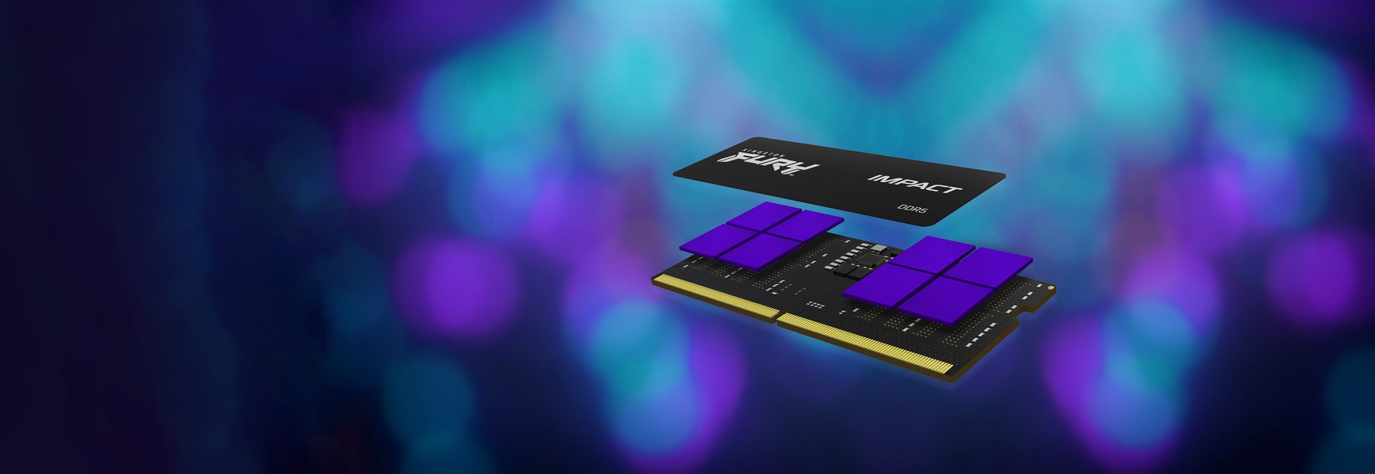 Modulo RAM DDR5 Kingston Fury Impact con adesivo nero sollevato su sfondo blu e viola.
