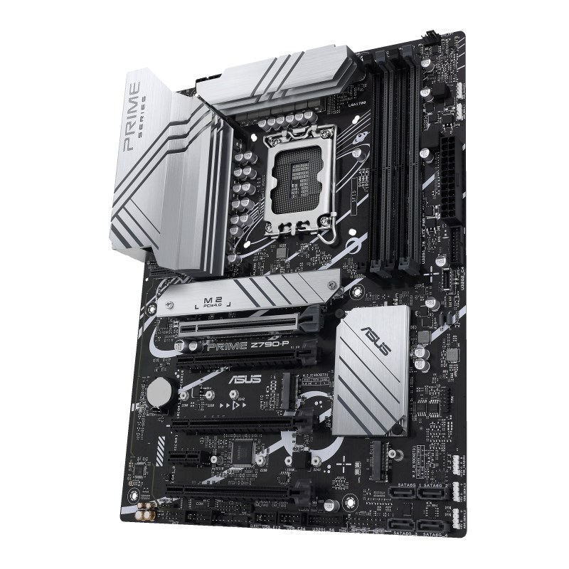 Ein schwarzes Computer-Mainboard mit silbernen Kühlkörpern, CPU-Sockel, RAM-Steckplätzen und verschiedenen Anschlüssen.